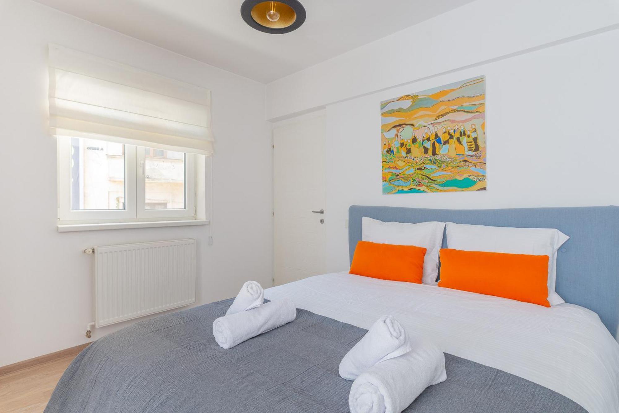 Apartment Center-cozy One Bedroom *