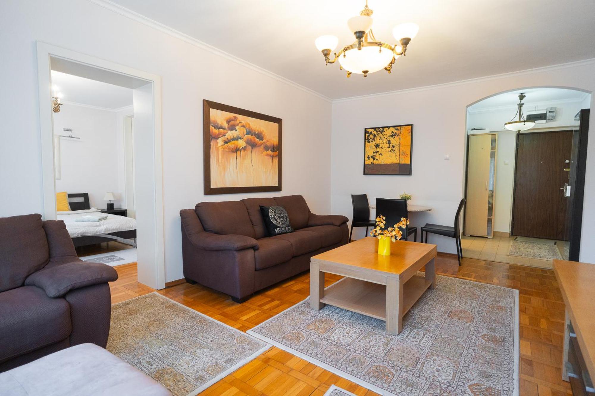 Classic Next To Victoriei Avenue Apartament Bucureşti