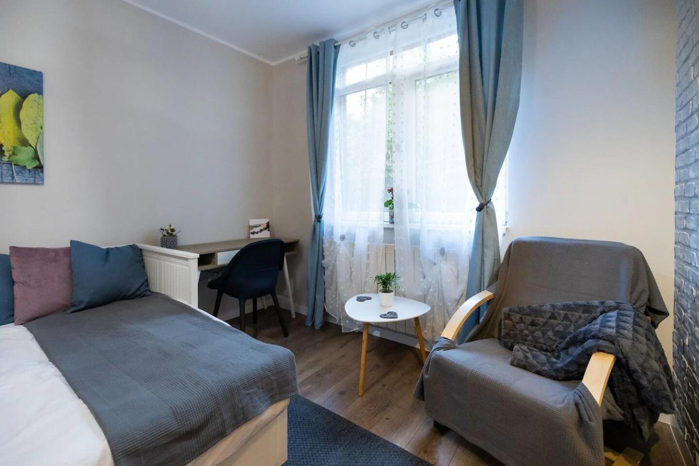 Casa Luminoasa Cu Gradina Privata * Bucharest