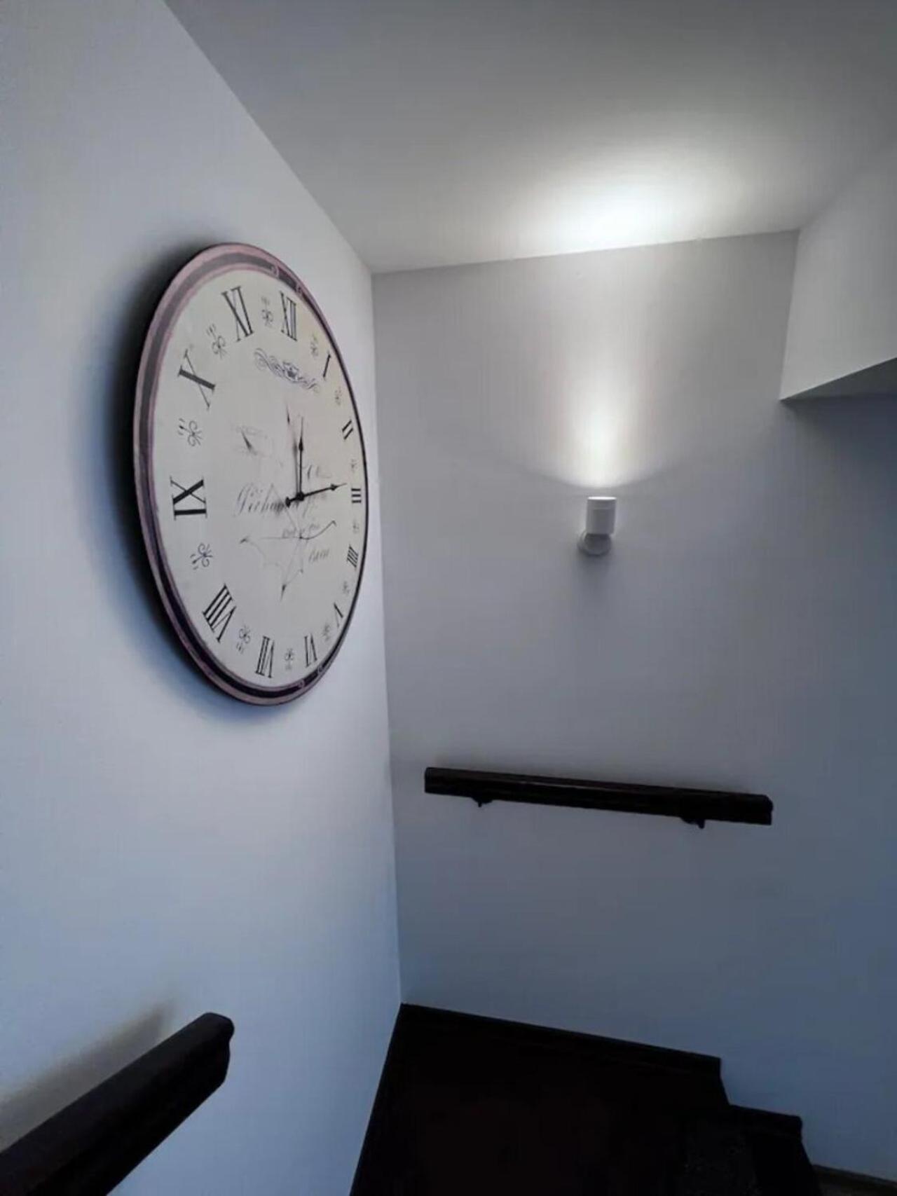 Luminoasa Cu Curte Privata Villa Bucharest