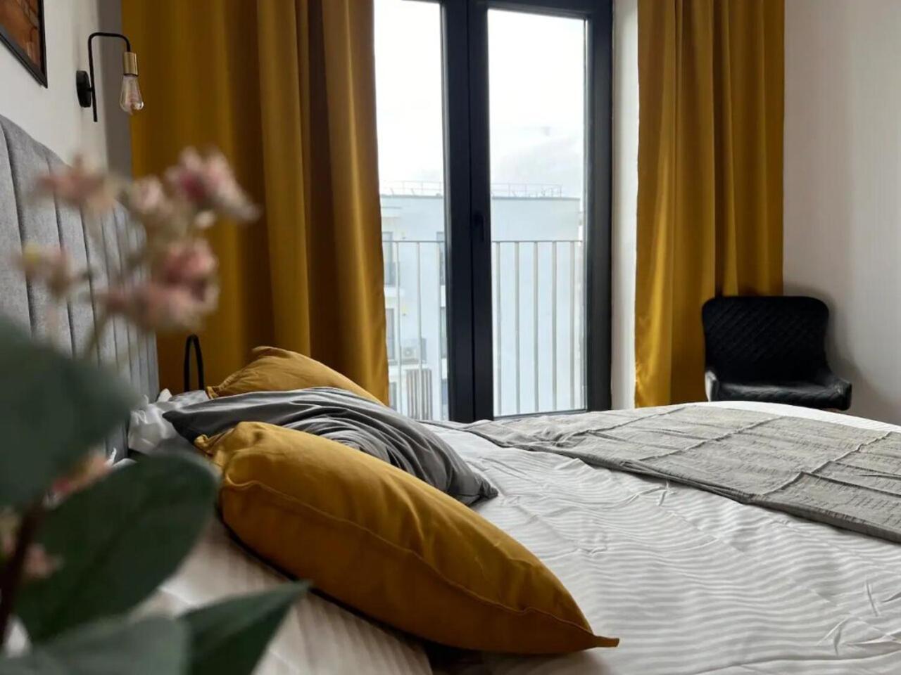 Apartament High-rise Luxury With Free Parking