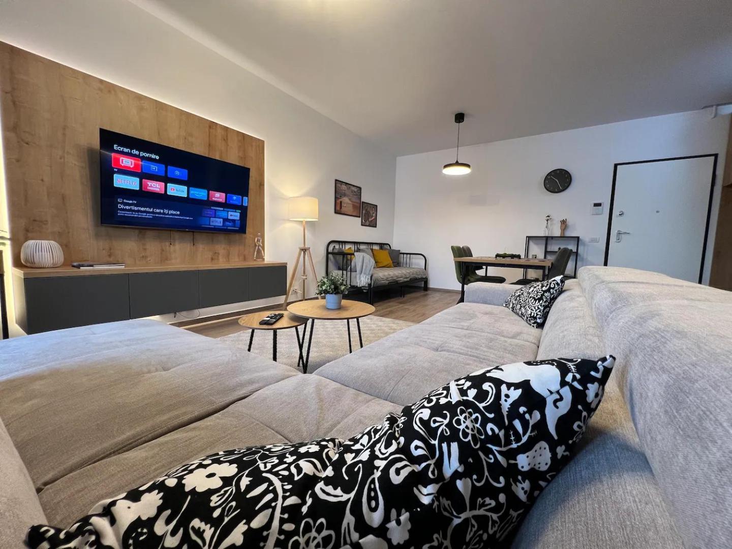 Apartment High-rise Luxury With Free Parking Bucharest