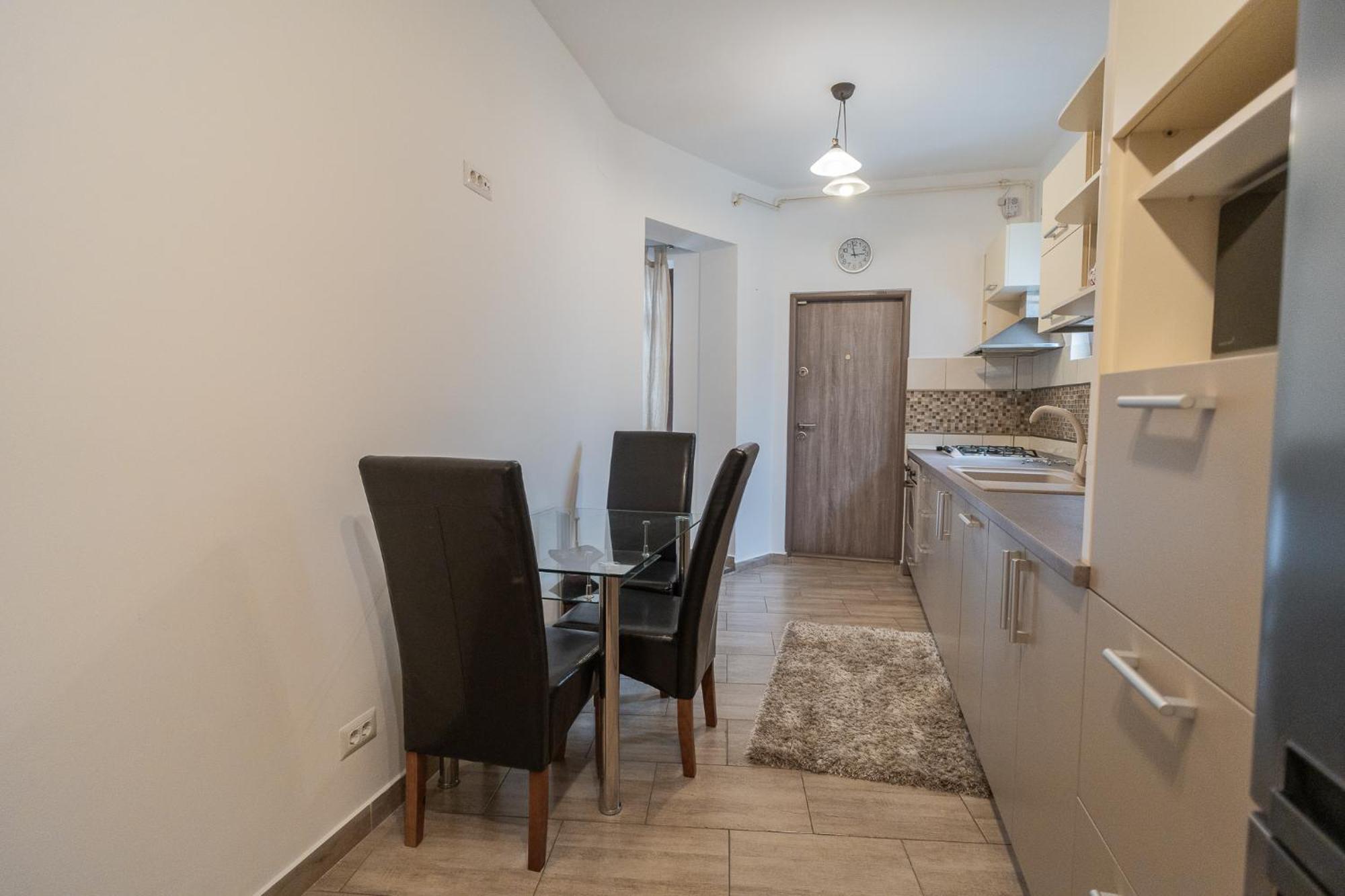 Cozy Near Victoriei Square - Berzei * Bucharest