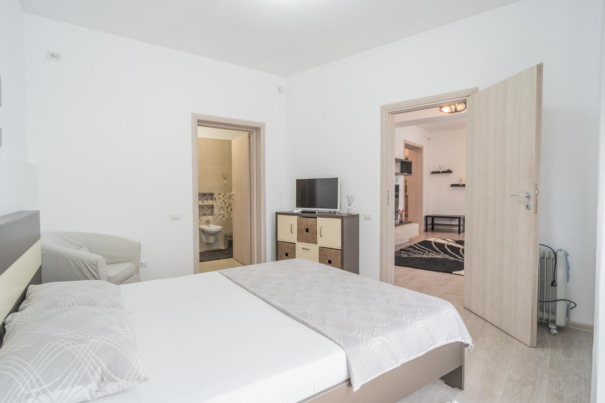Cozy Near Victoriei Square - Berzei *
