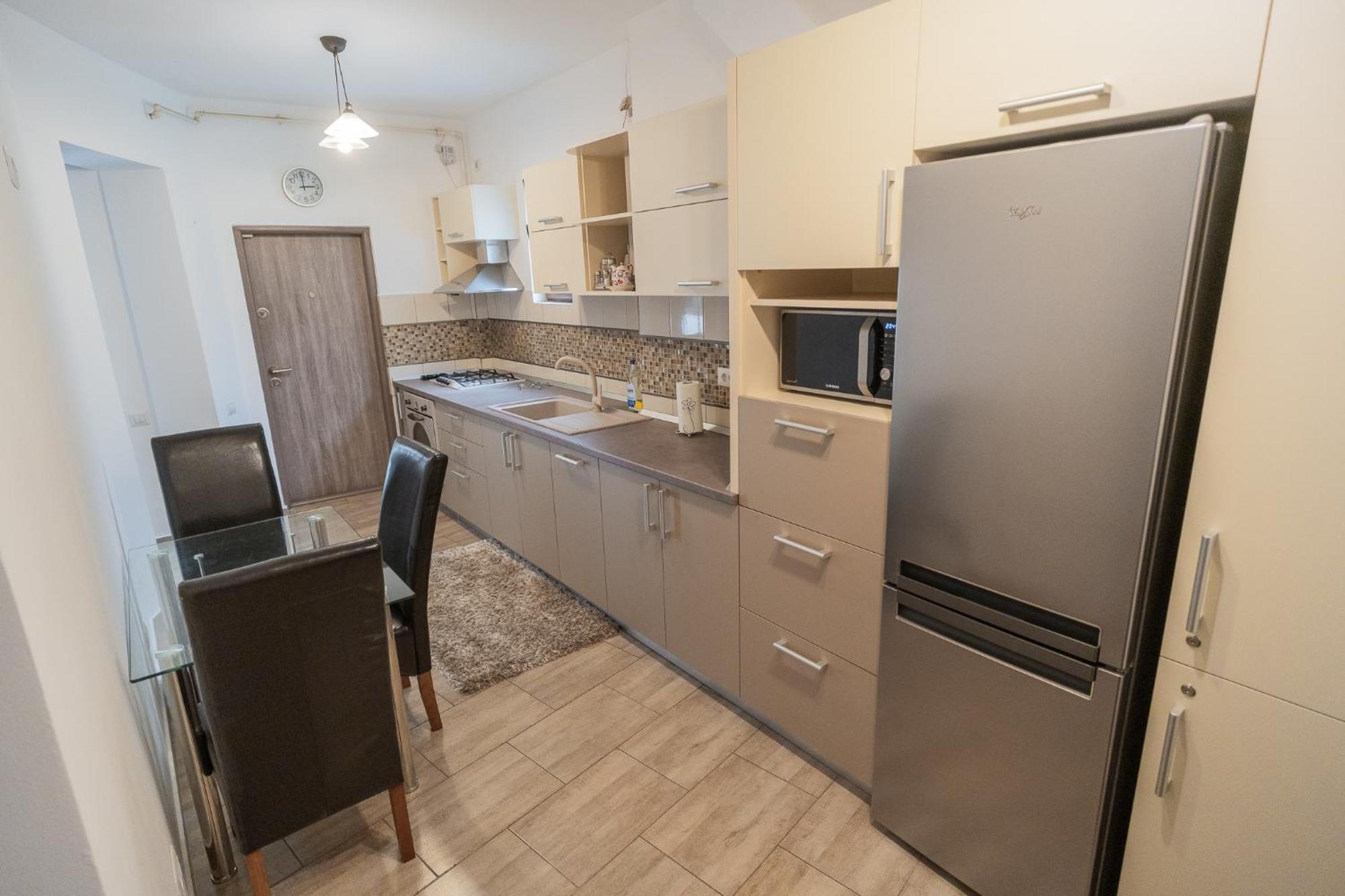 Apartment Cozy Near Victoriei Square - Berzei *