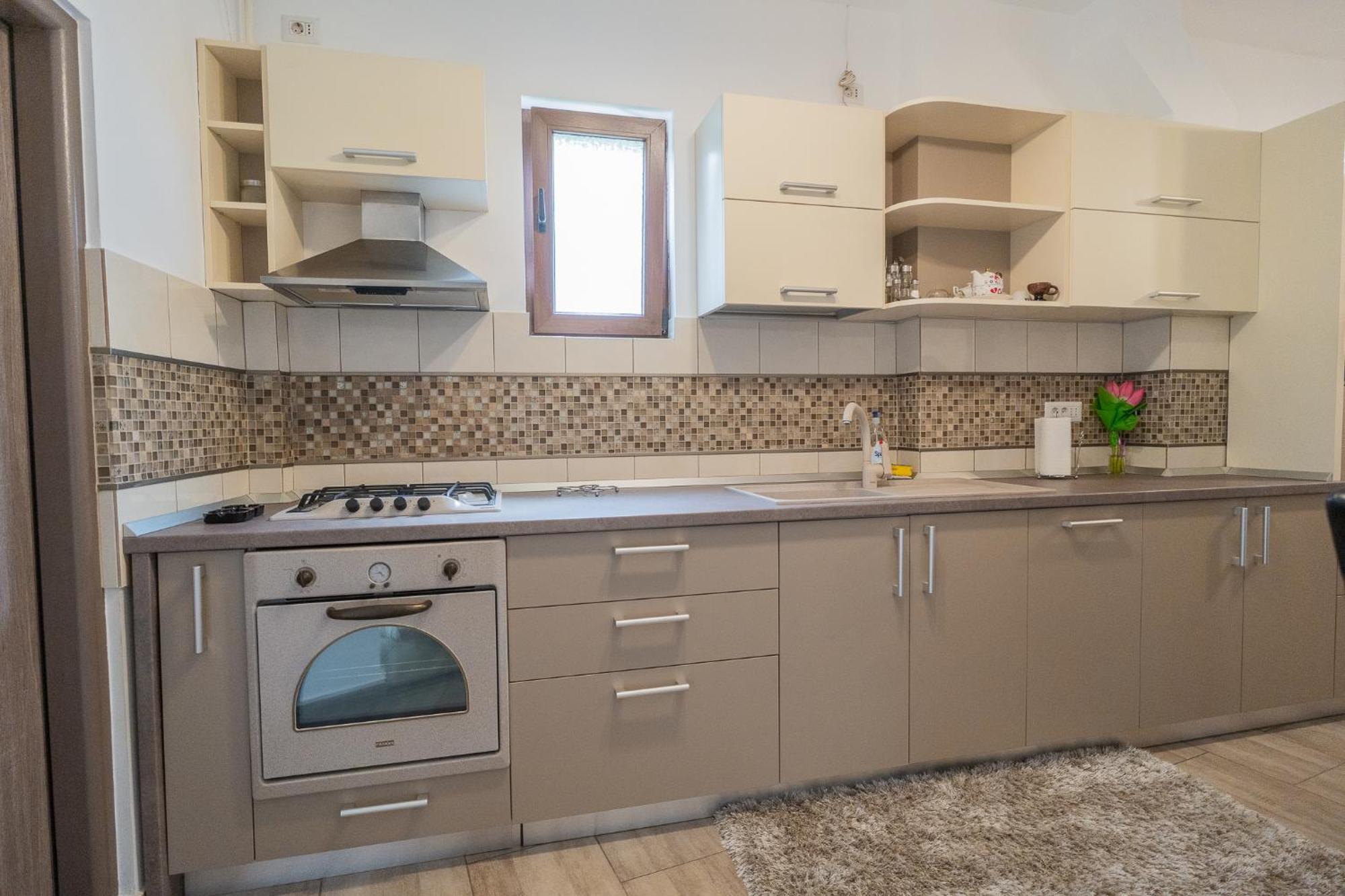 Cozy Near Victoriei Square - Berzei Apartment Bucharest