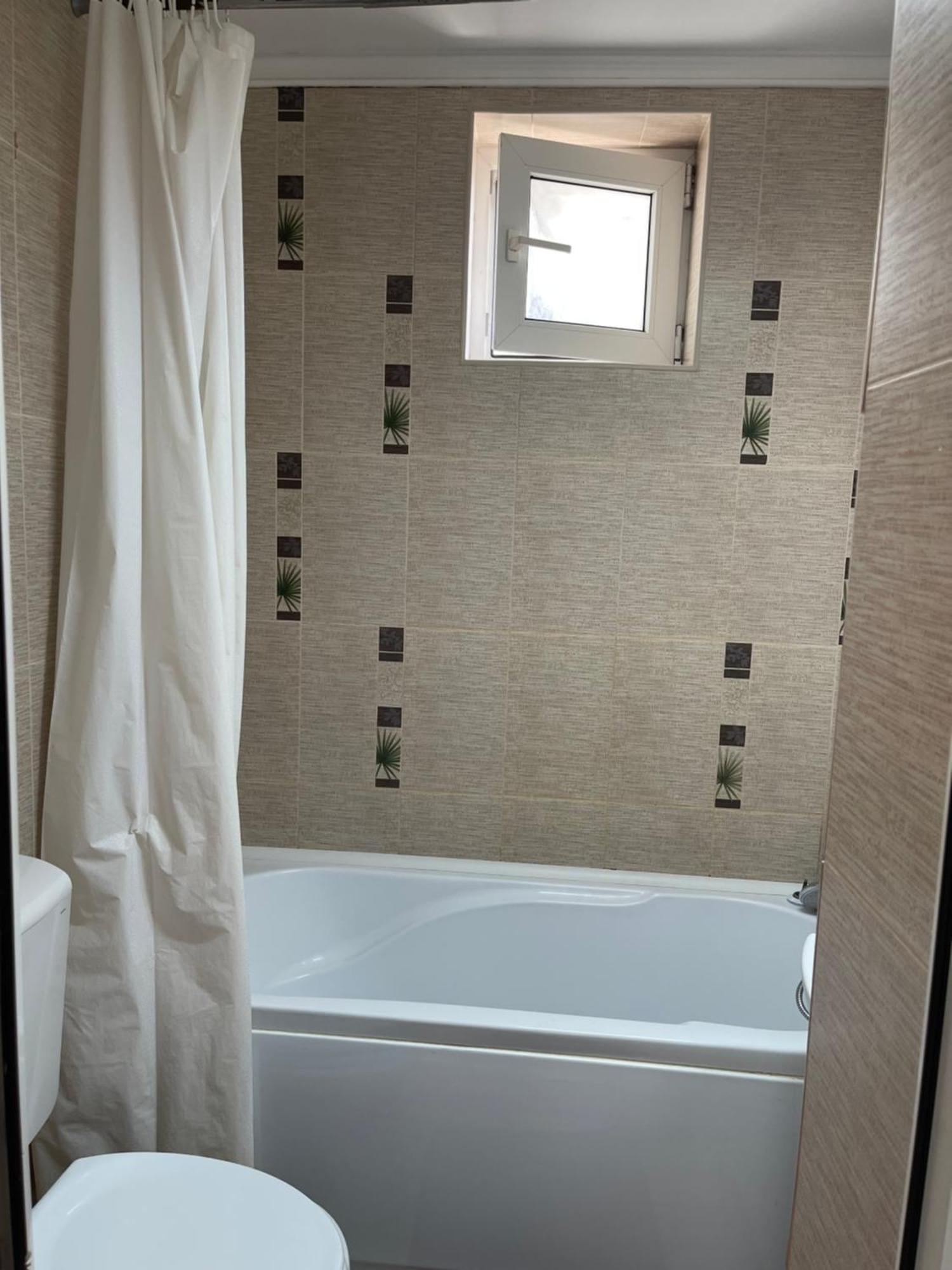 Apartamento Luxuryapartentsforrentsrl 3 *