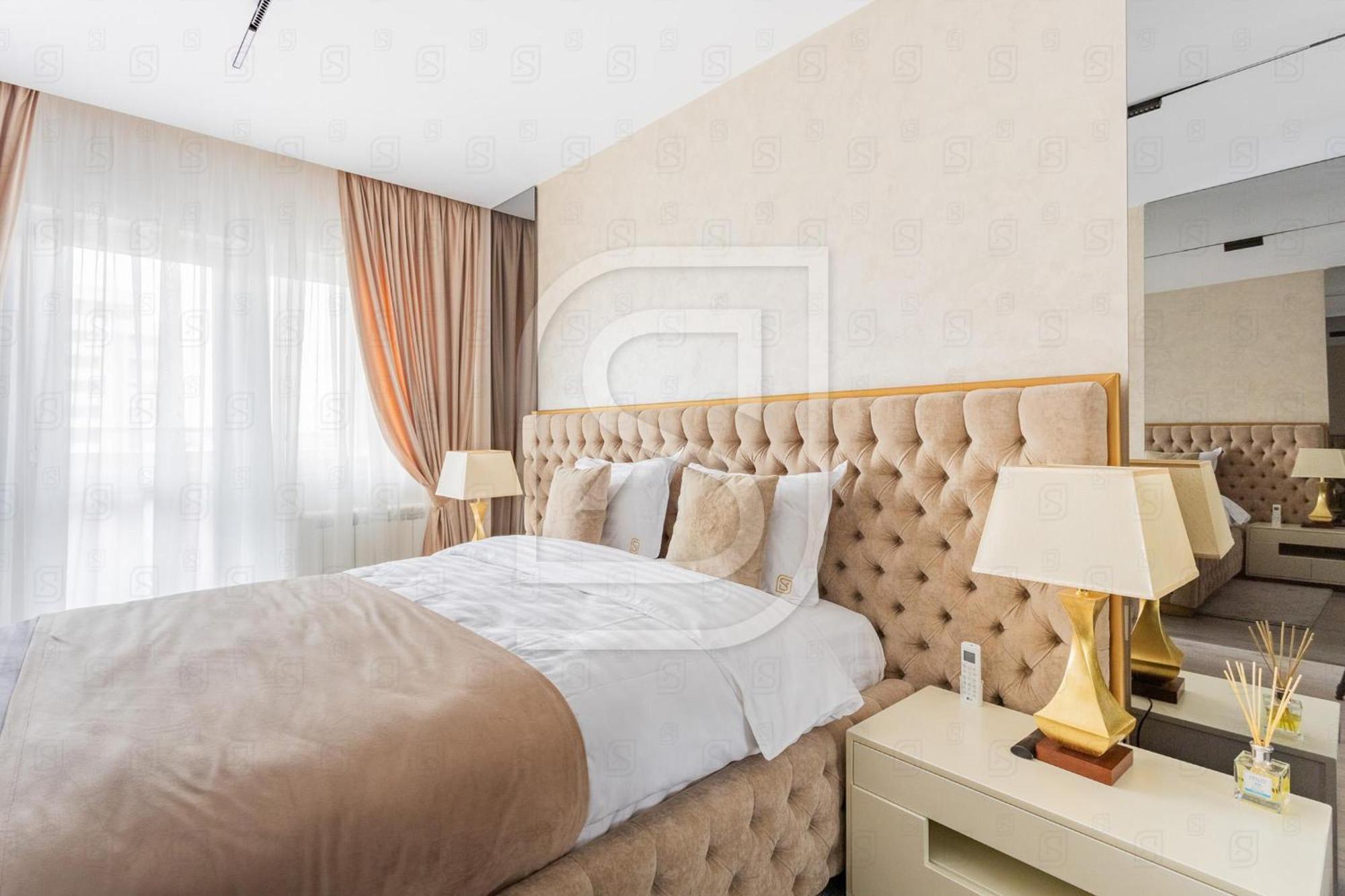 Aqua By Kristal Collection * Bucharest