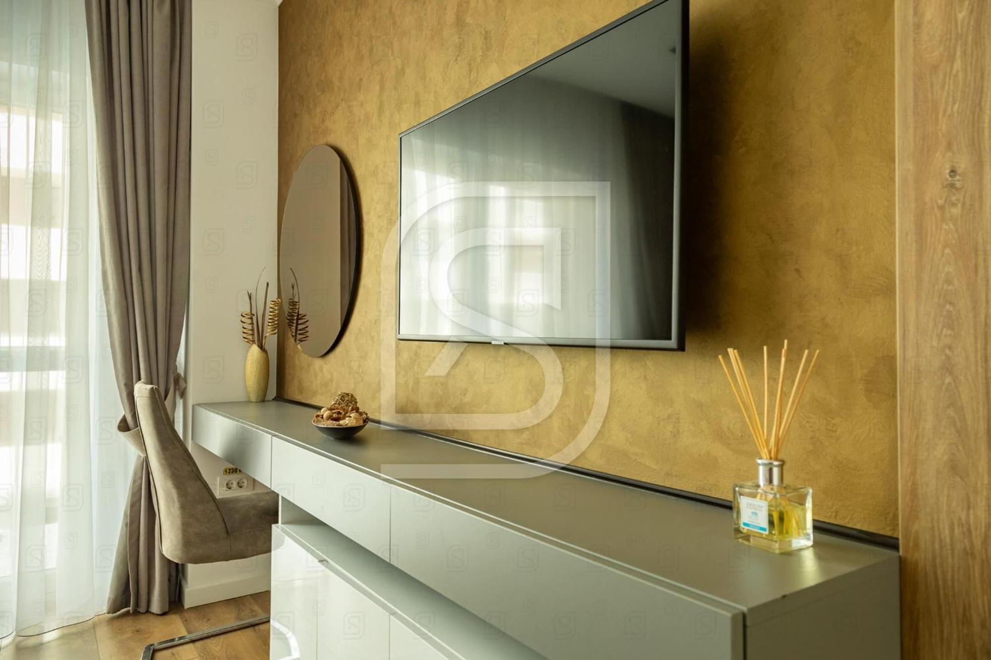 Intermezzo By Kristal Collection * Bucharest