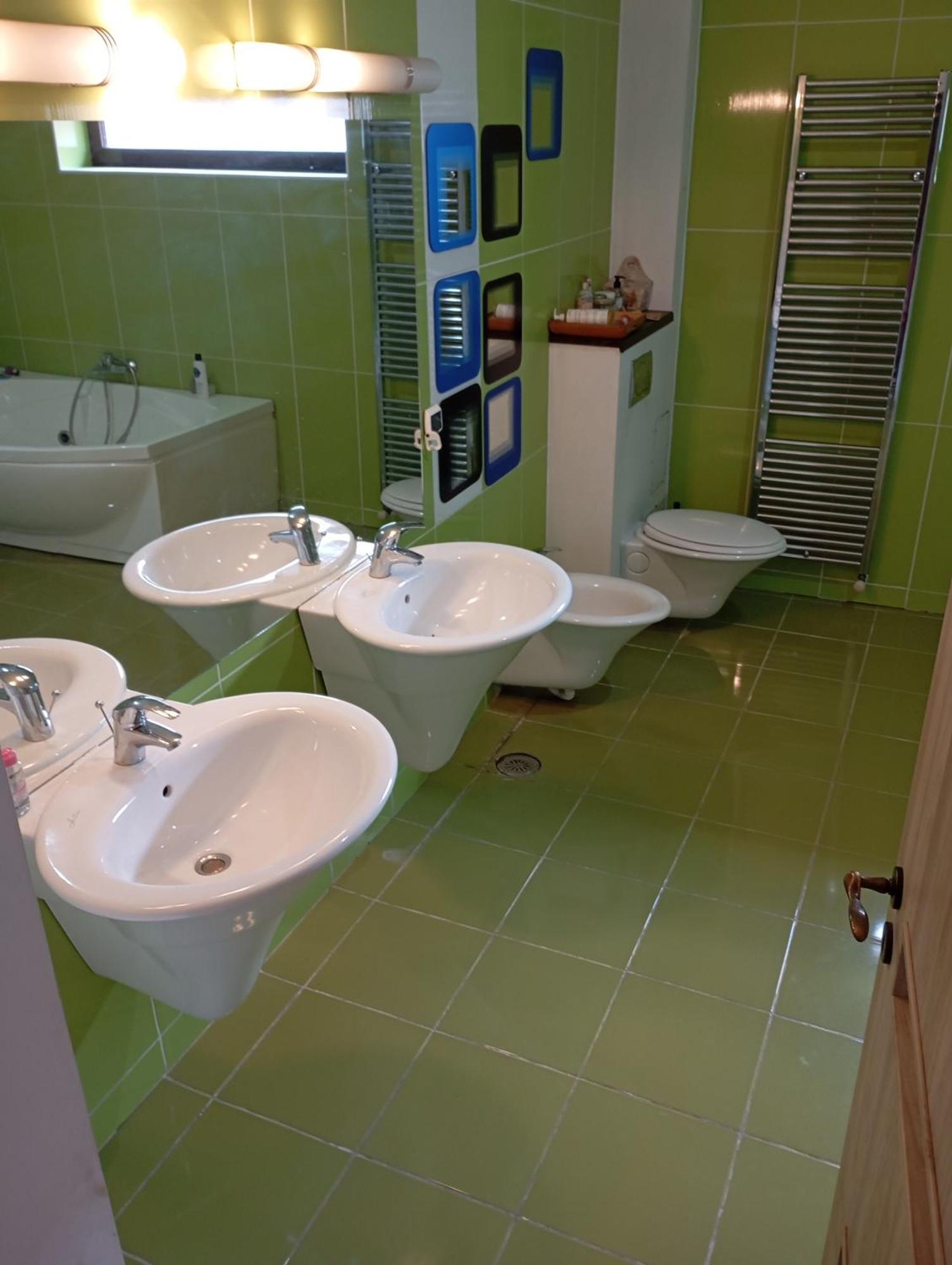 New Spacious Villa!