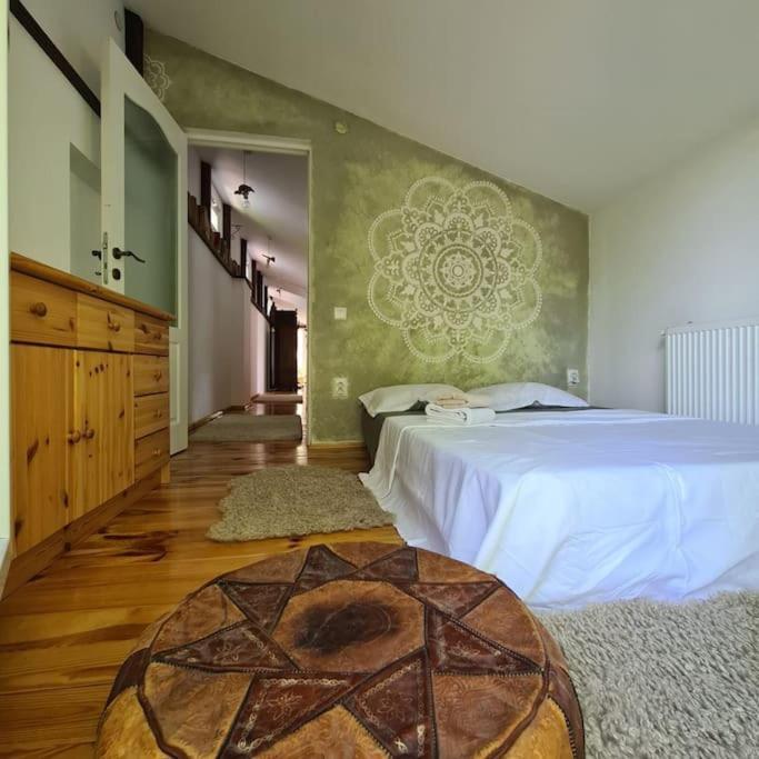 Holiday home Mansarda Boema, Gradina De Basm