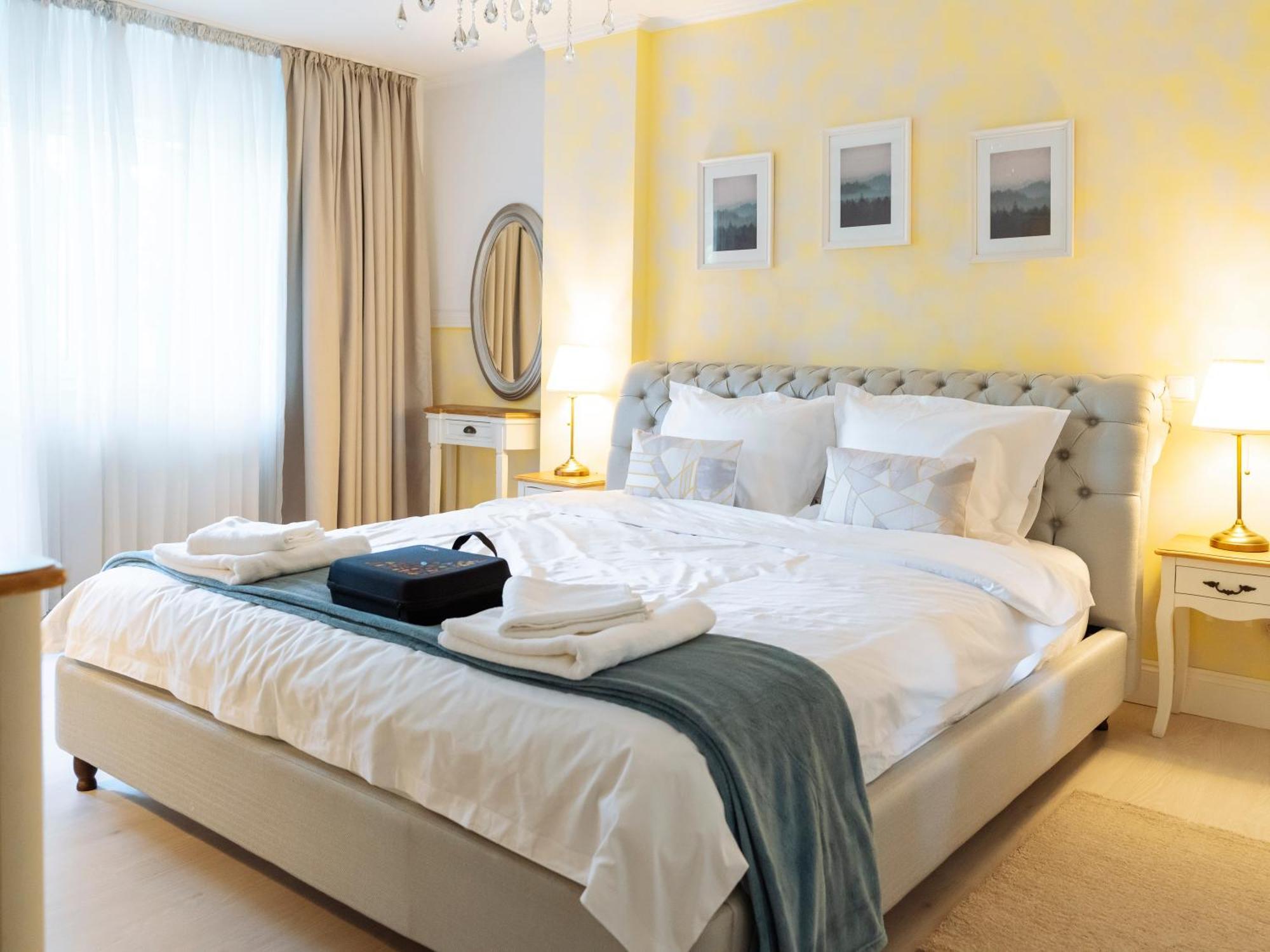 Herastrau Park Luxury Apartamento *
