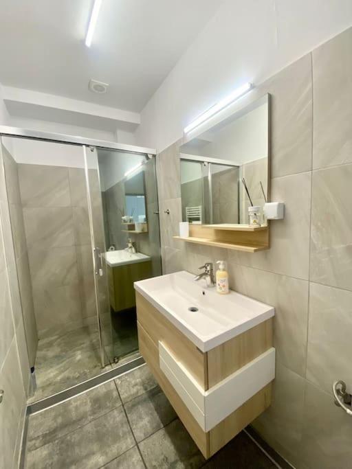 Apartament Grey Old Town Ultracentral Bucureşti