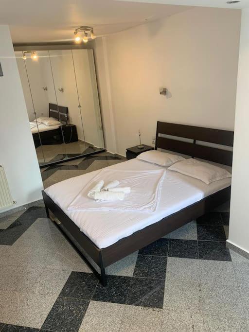 Apartamento 1 Bdrm In Center *