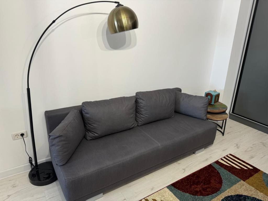 Apartment 609 *