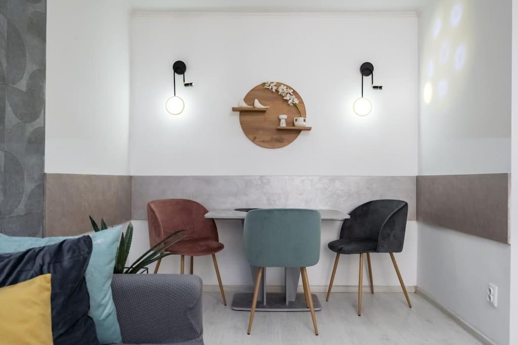 Sala Palatului Secret Gem Apartment Bucharest