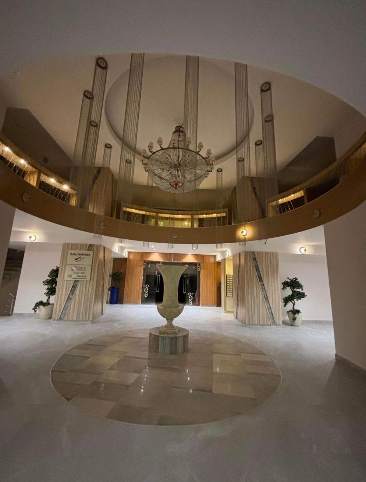 Deluxe & With Many Facilities Aparthotel Bucharest