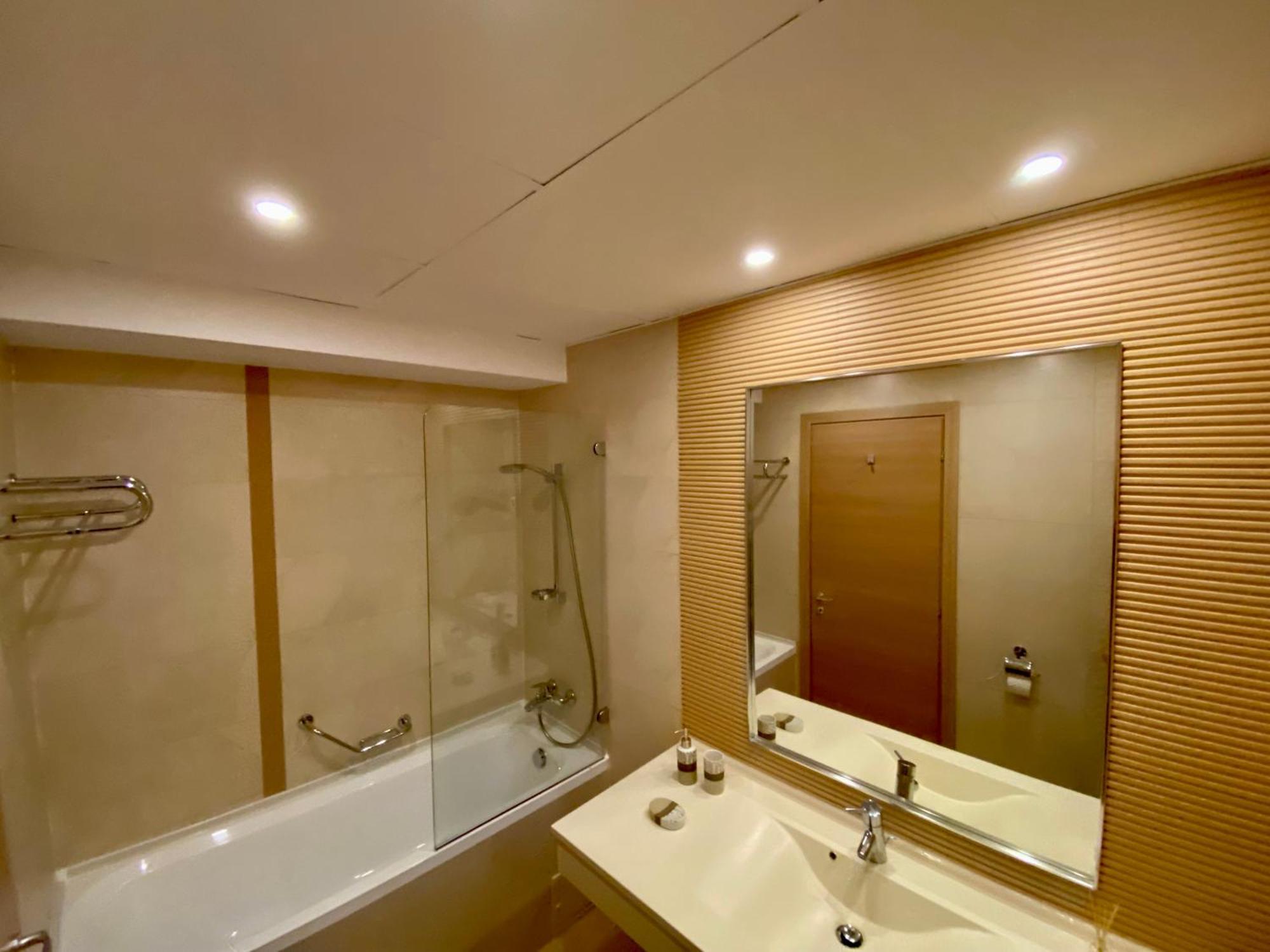 Aparthotel Deluxe & With Many Facilities