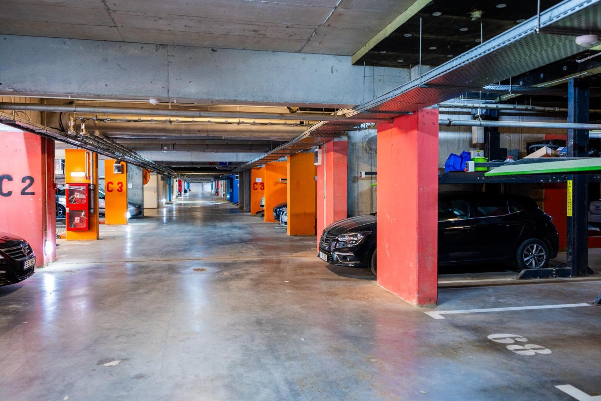 Onix - Nordic 3, Premium Parking Bucharest