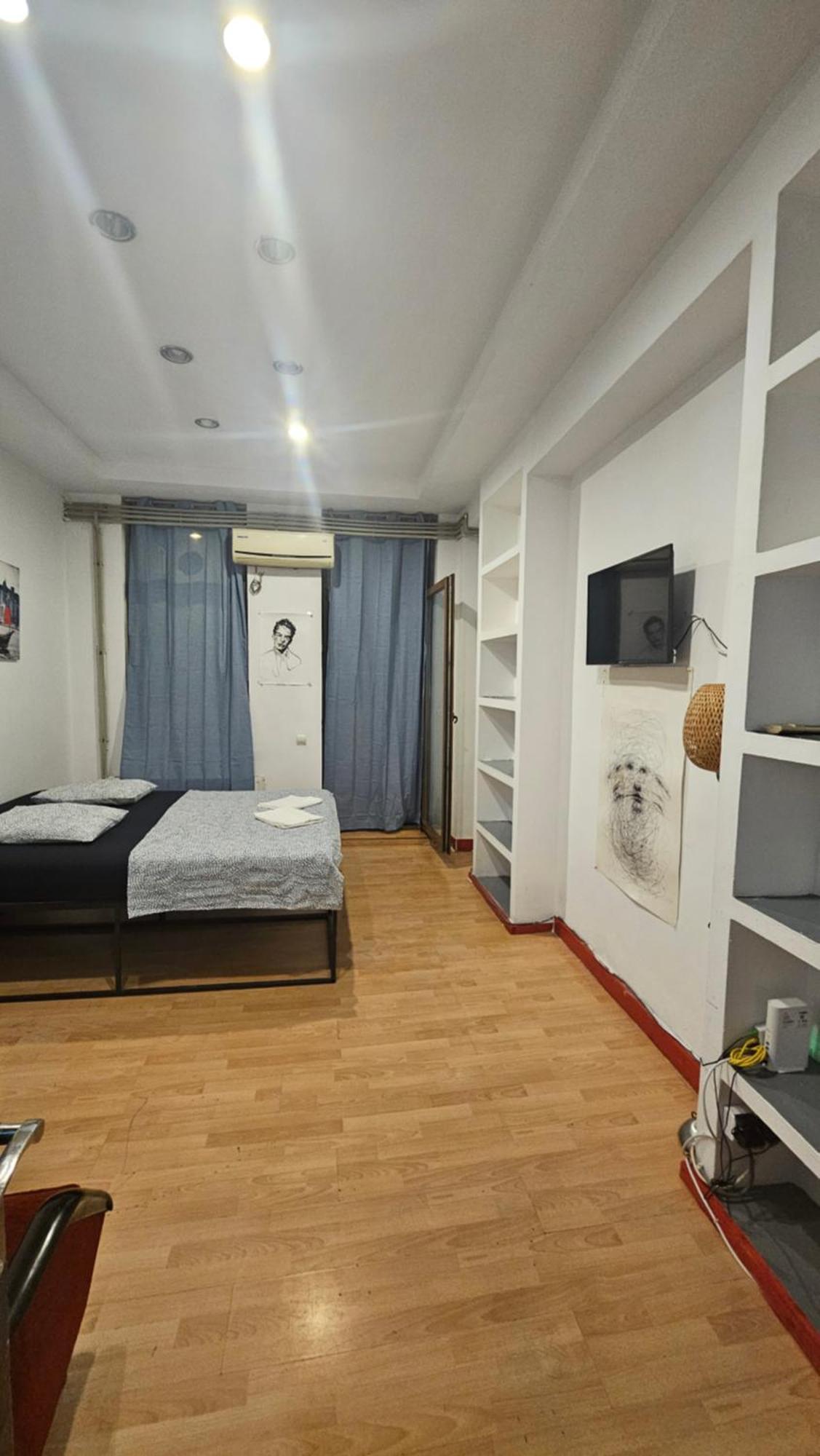 Victoriei54you Gazde/Camere de închiriat Bucureşti
