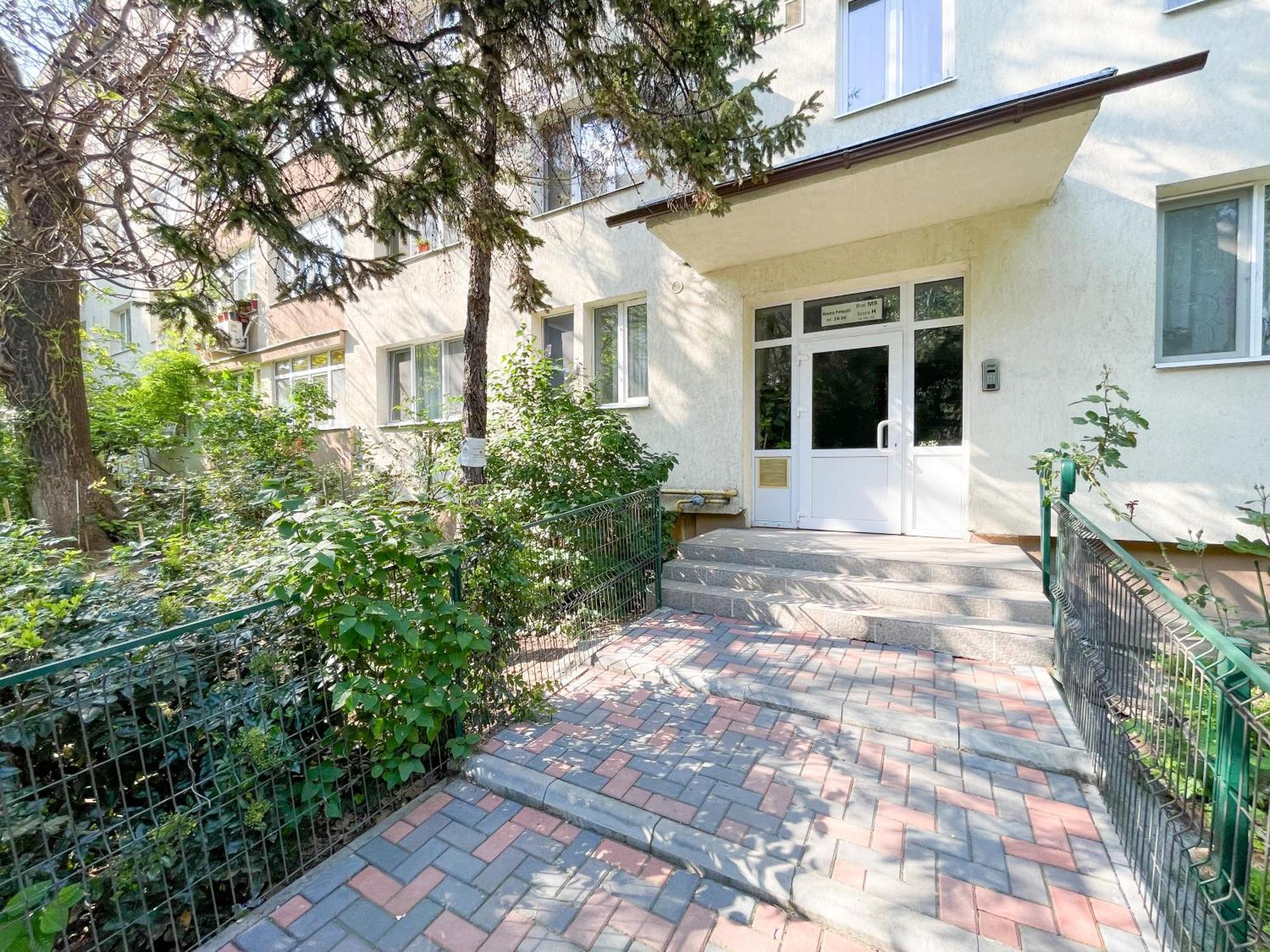 Apartment Bucharest Studio *