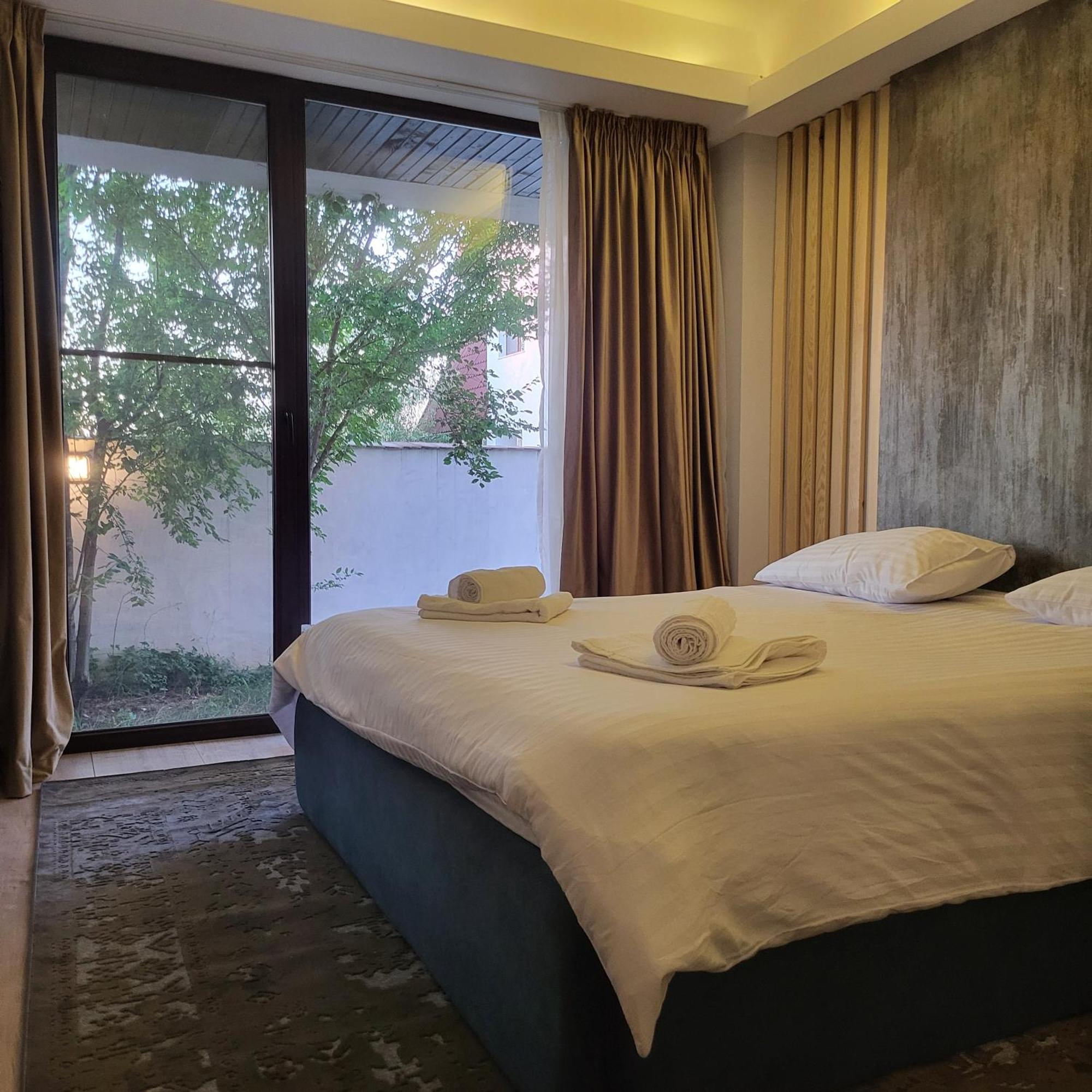Apartamento Cu Terasa