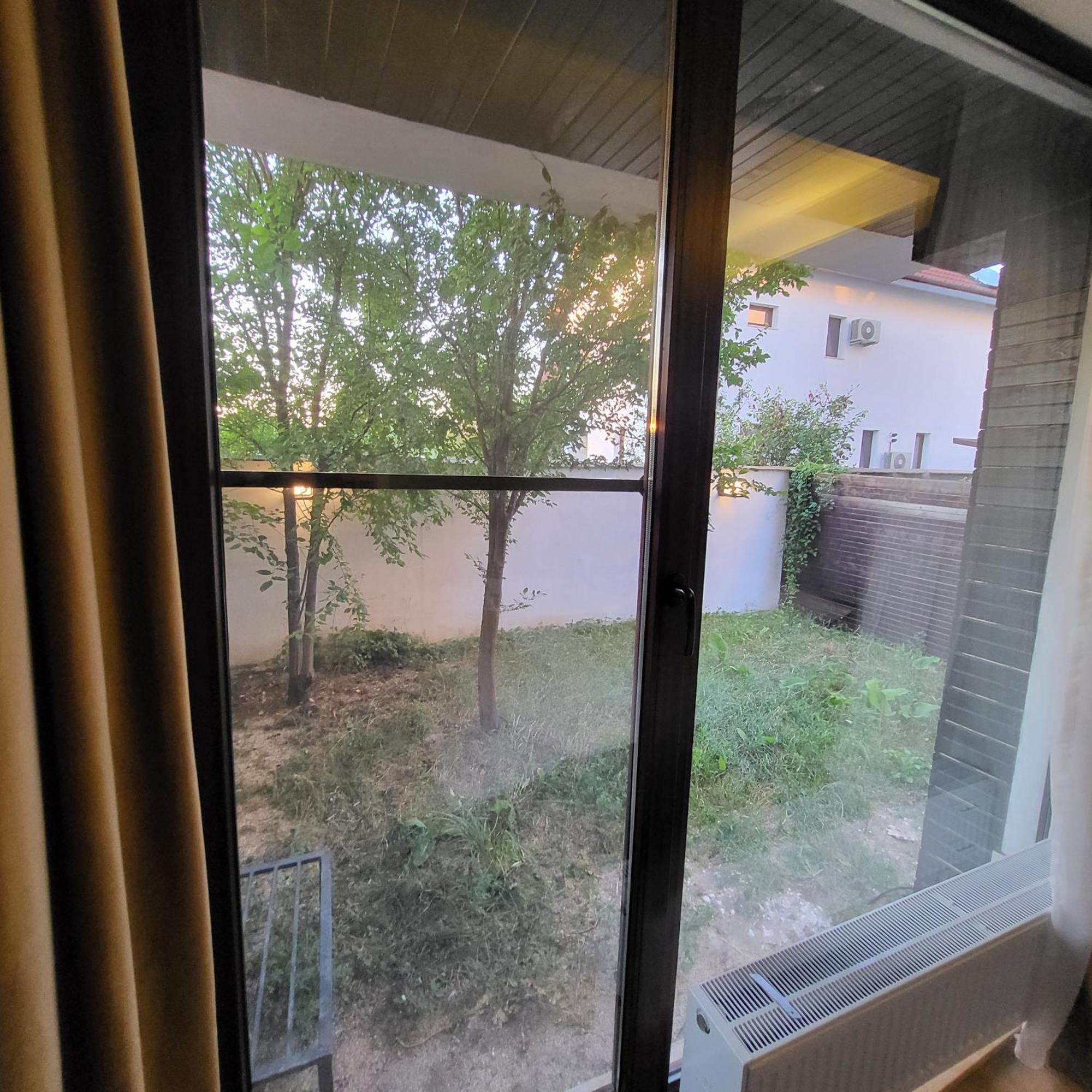 Apartamento Cu Terasa