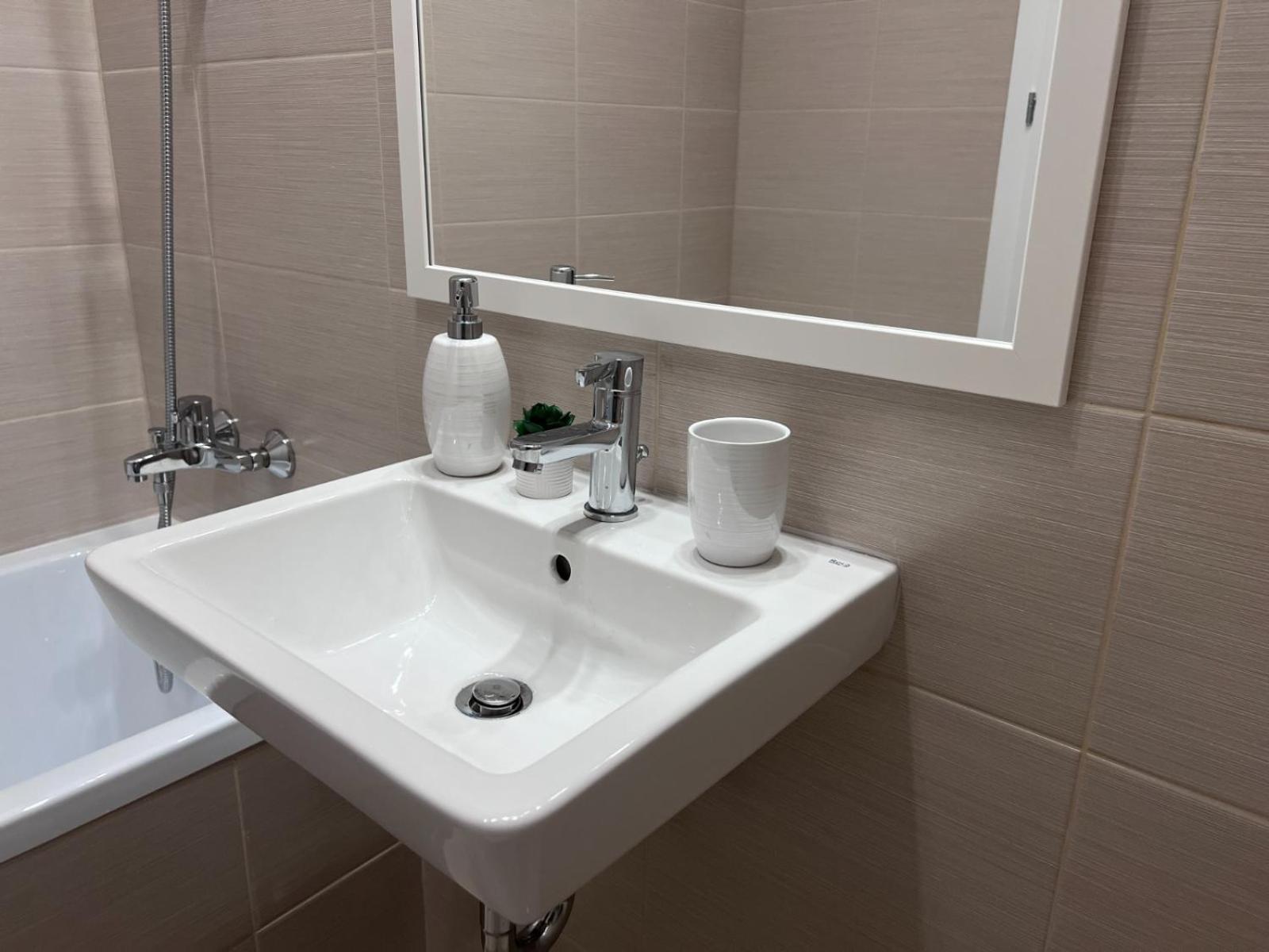 One Bedroom Sos Glucoza 6 Apartment *