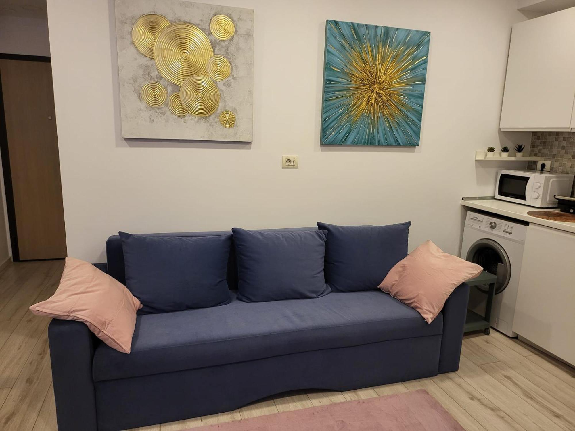 Downtown Boutique - Blue & Pink Apartament