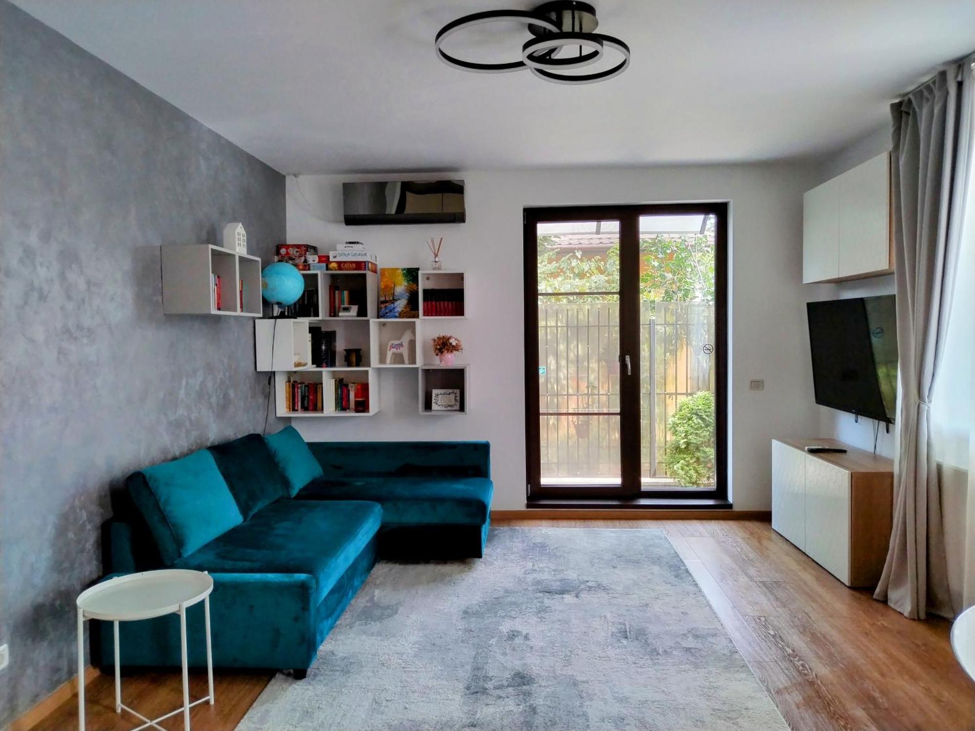 Exclusive Living Apartment