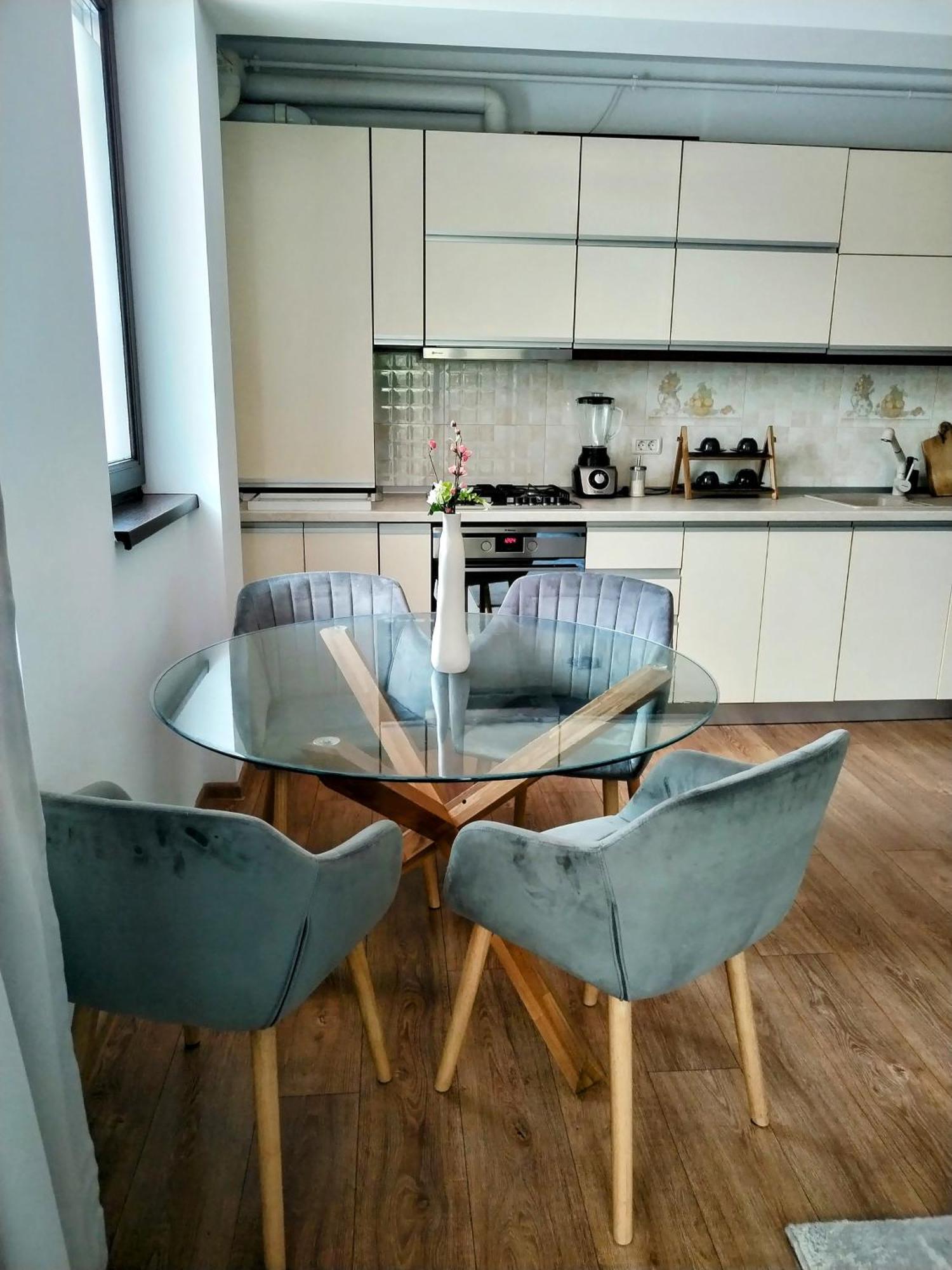 Apartment Exclusive Living