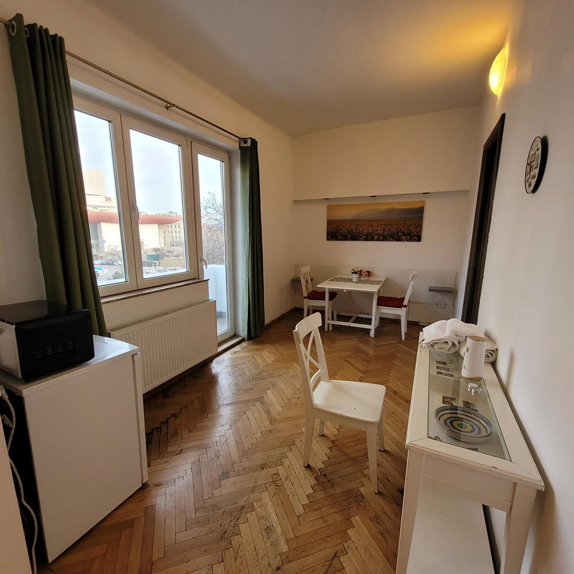 Anastasia Balcescu 1 Beautiful View Self Check In Code From 2 Pm Only Microwave