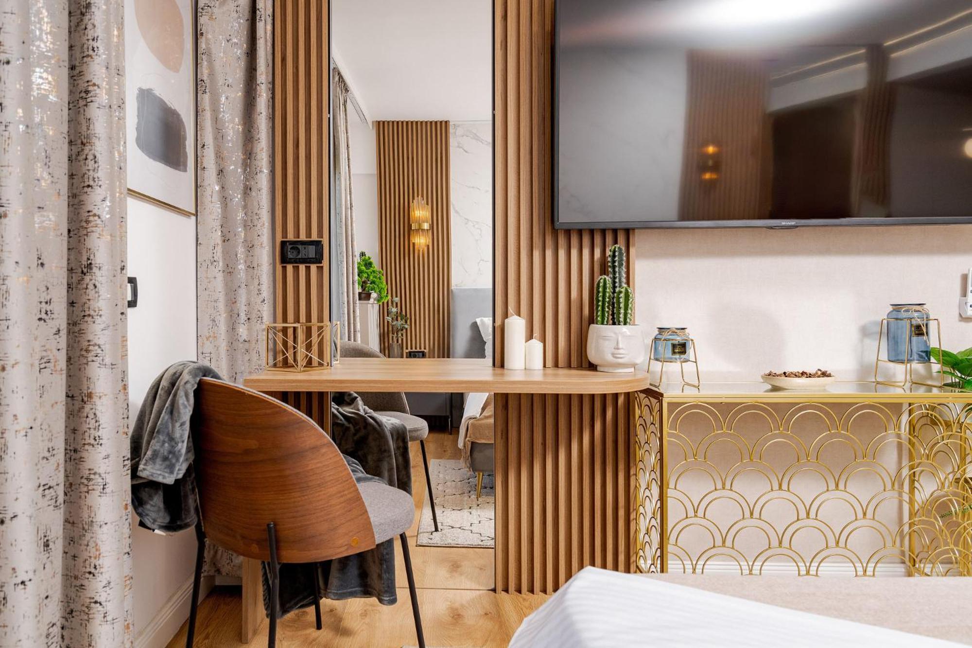 Romana Vibe Elegance In The Heart Of The Bucharest