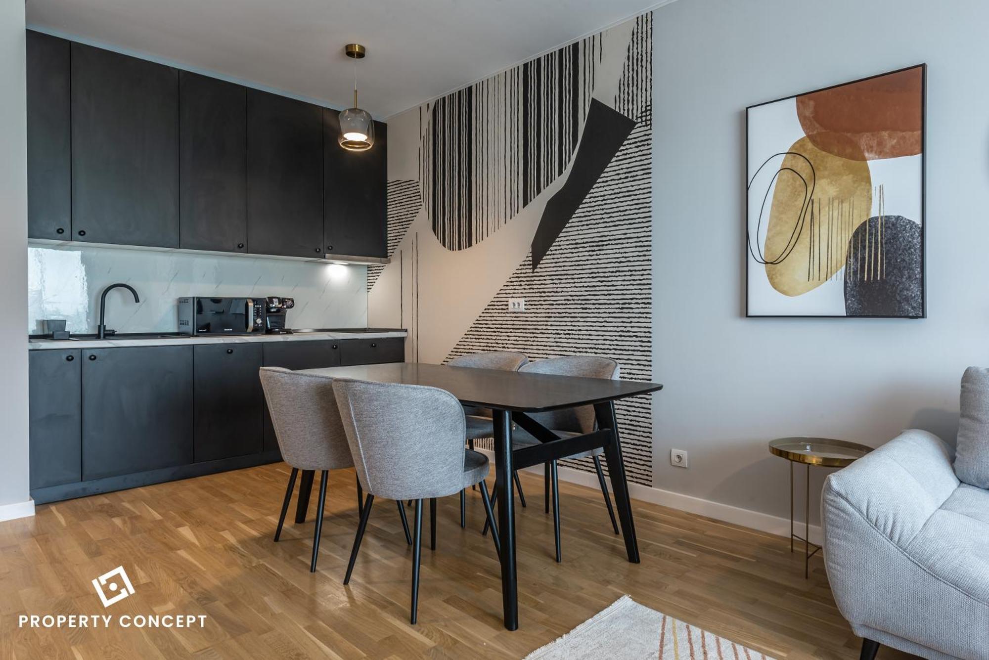 Luxury With Terrace And View *