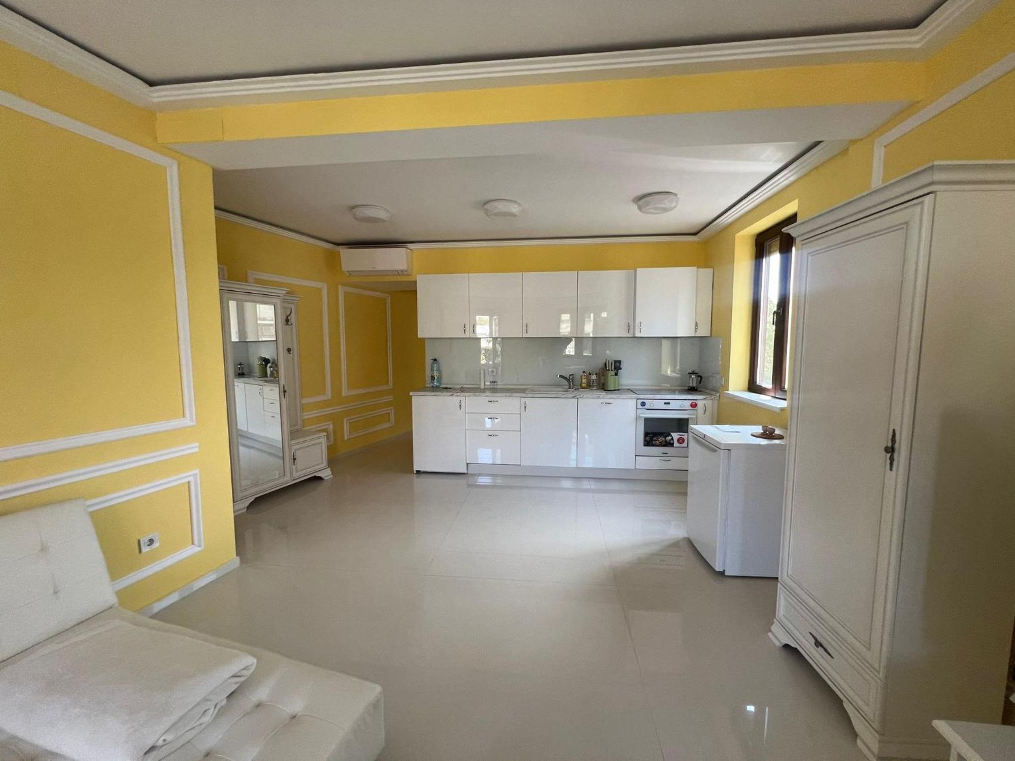 Luxury Apartment