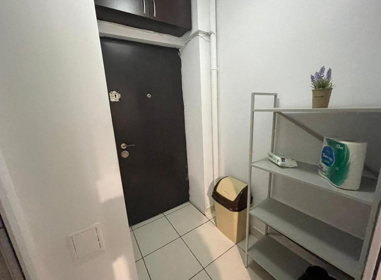 Apartment Conta