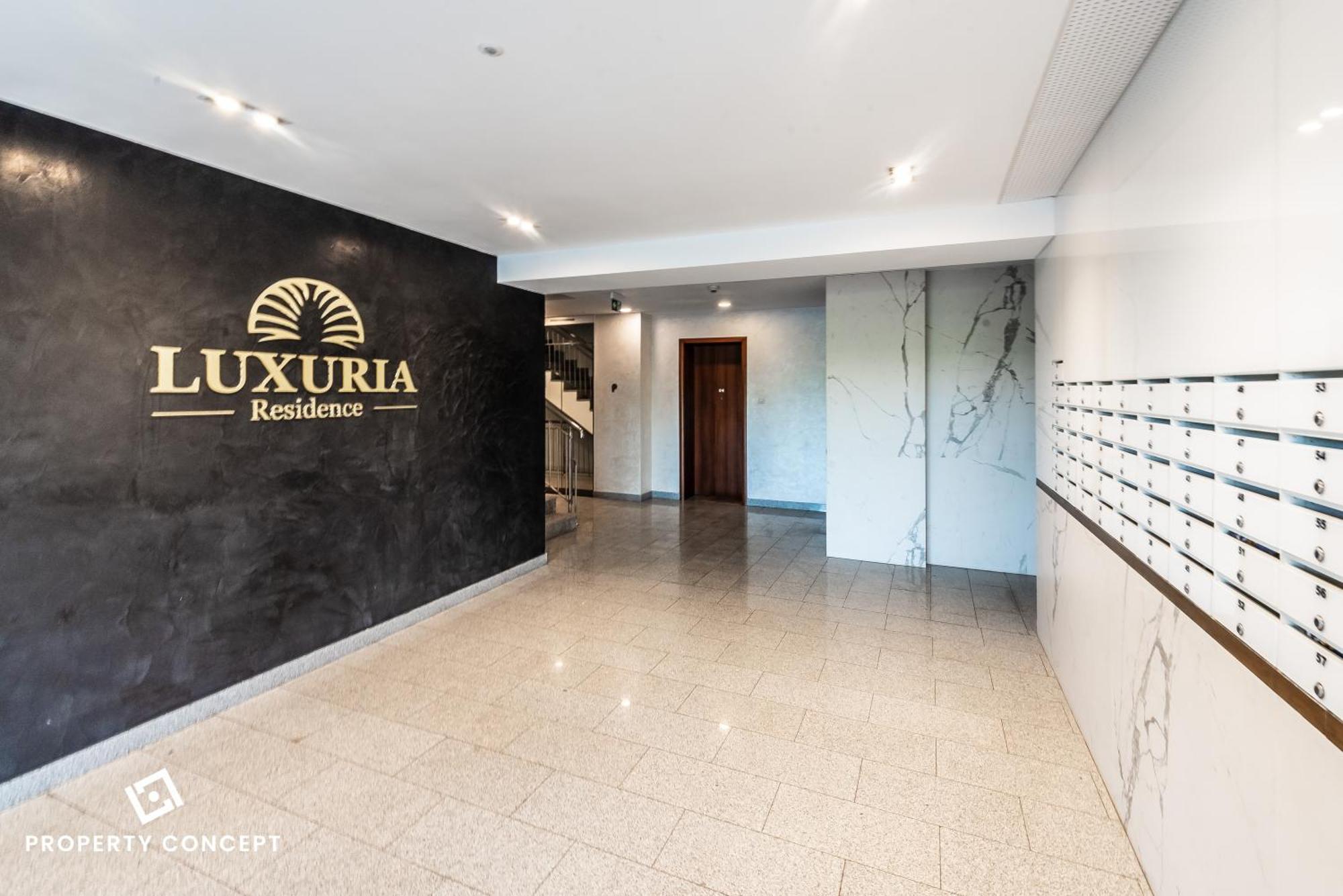 Luxury With Terrace And View * Bucharest