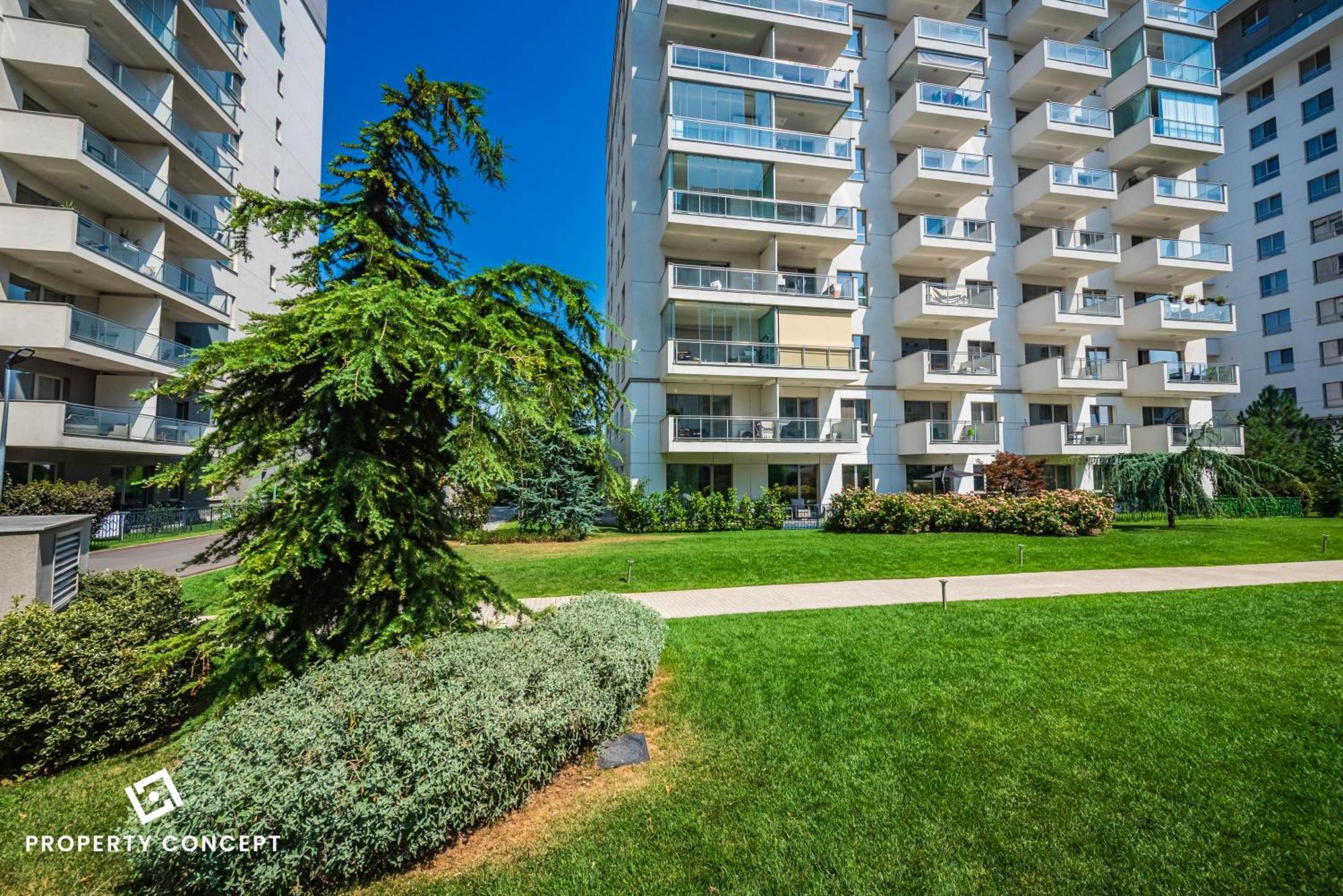 Apartment Luxury With Terrace And View Bucharest