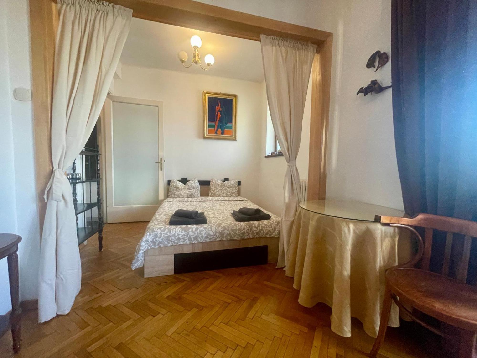 Ateneu Palace * Bucureşti