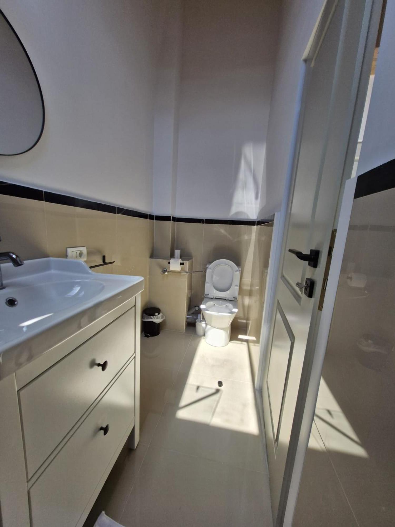 Small Attic With Private Bathroom Bucureşti