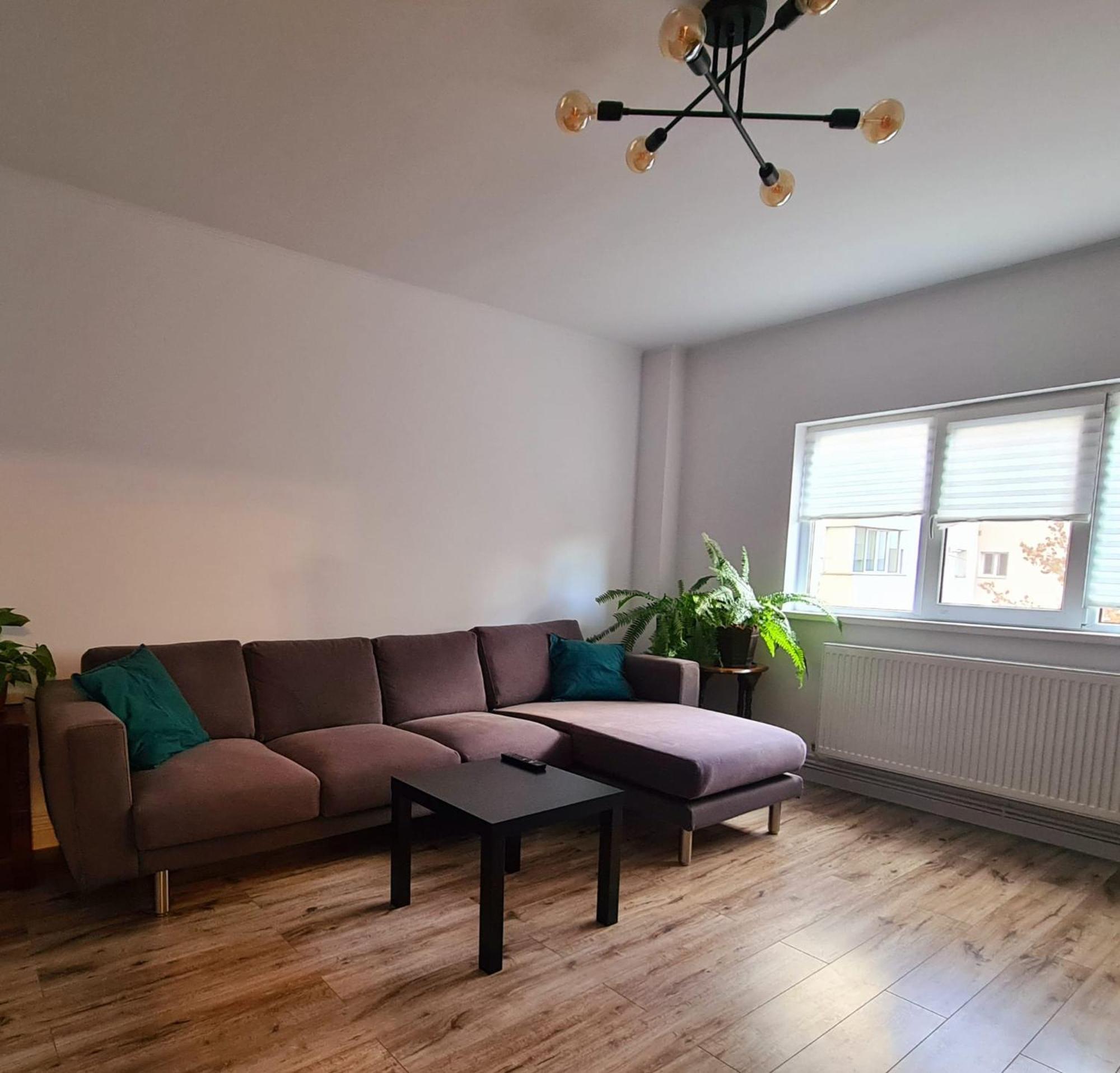 In Dristor Area Apartament *