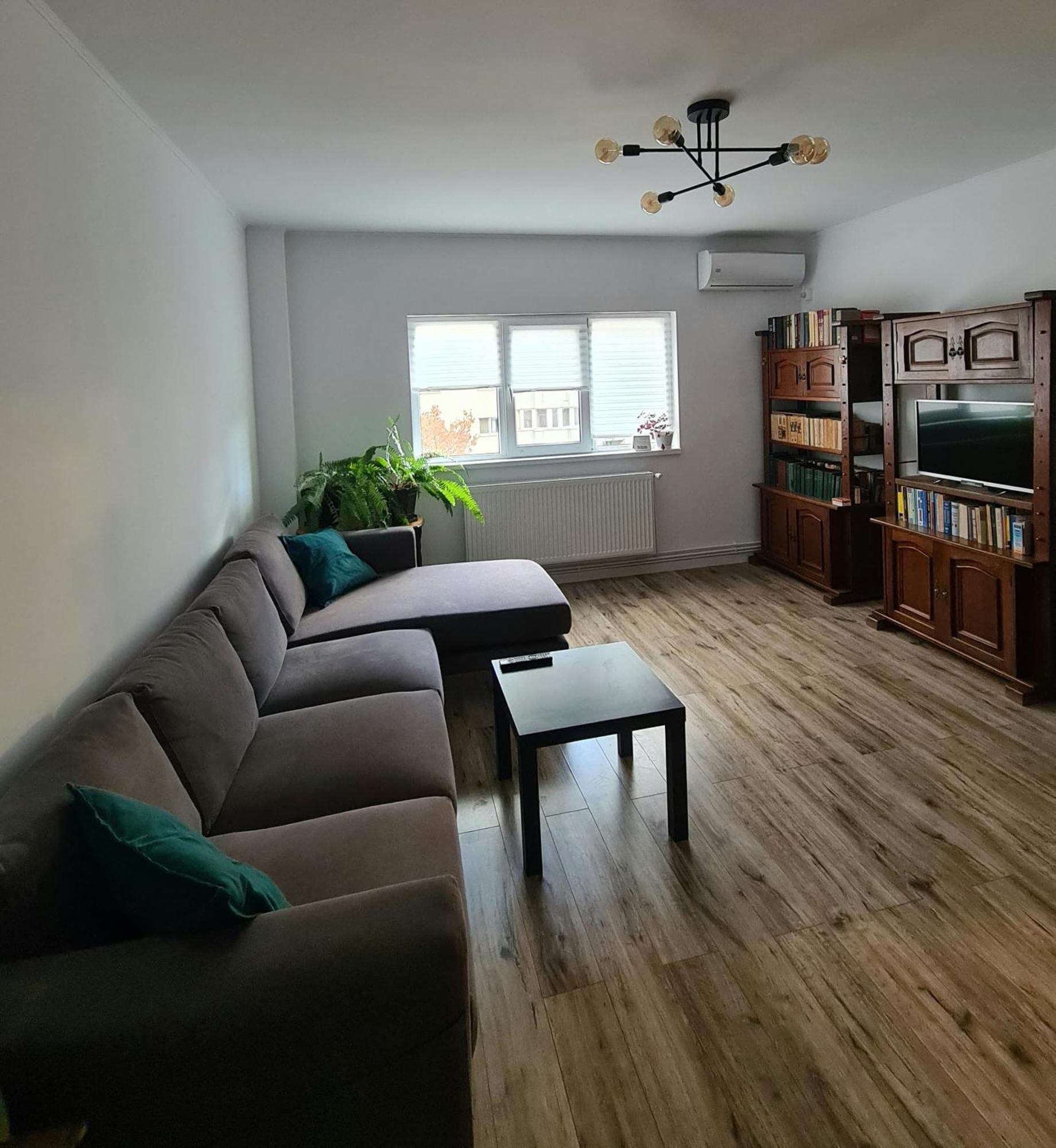 Apartament In Dristor Area *