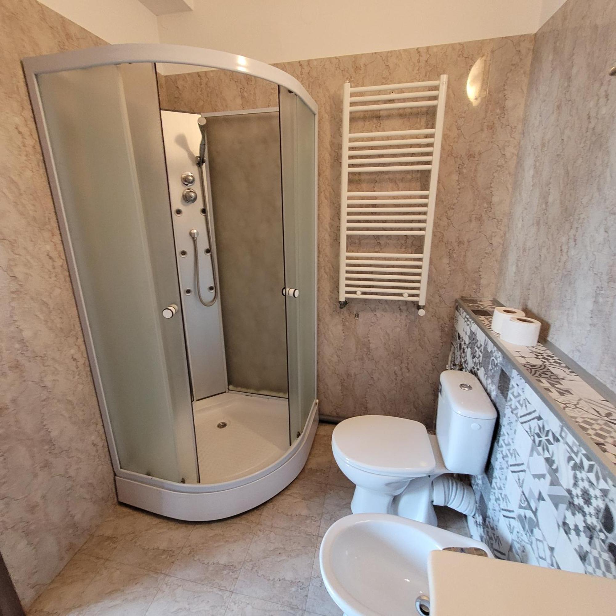 Apartamento Anastasia Balcescu 1 Beautiful View Self Check In Code From 2 Pm Only Microwave *