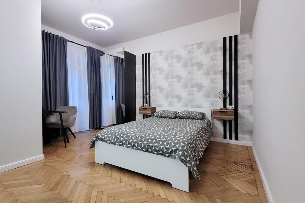 Comfort Corner - 1a * Bucureşti