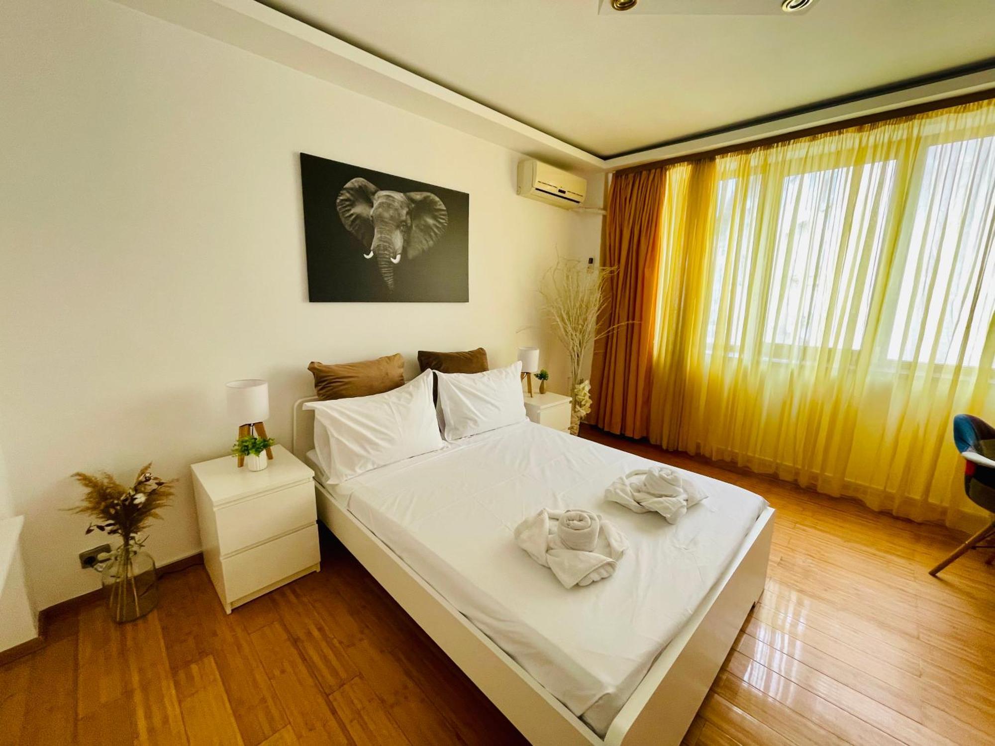 Apartament Old Town Ateneu Bucureşti