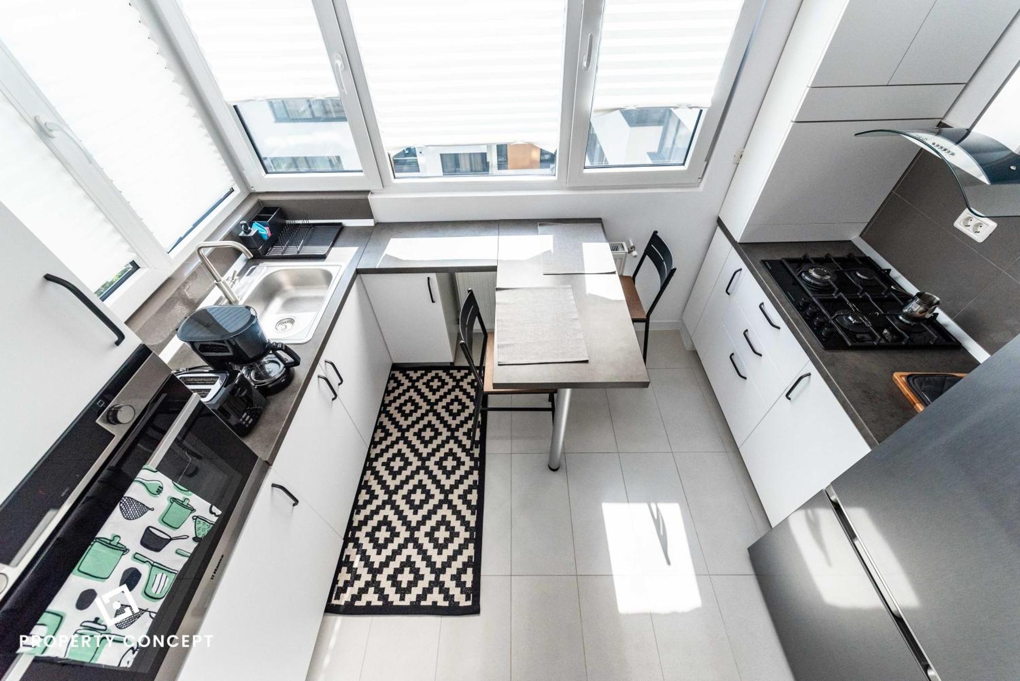 827 Apartament *