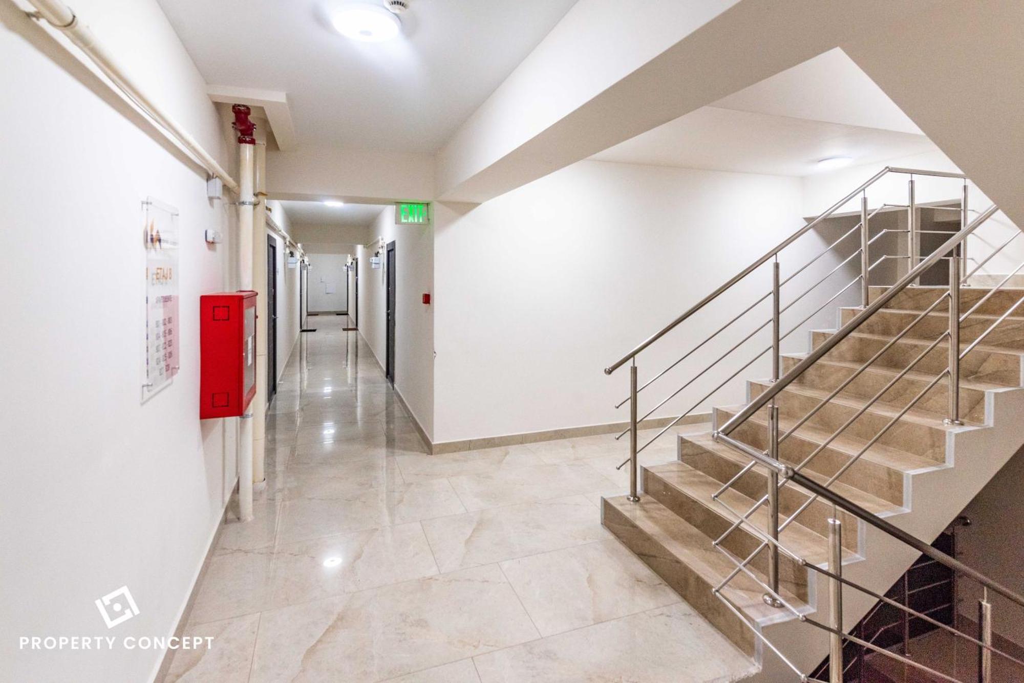 Apartament 827