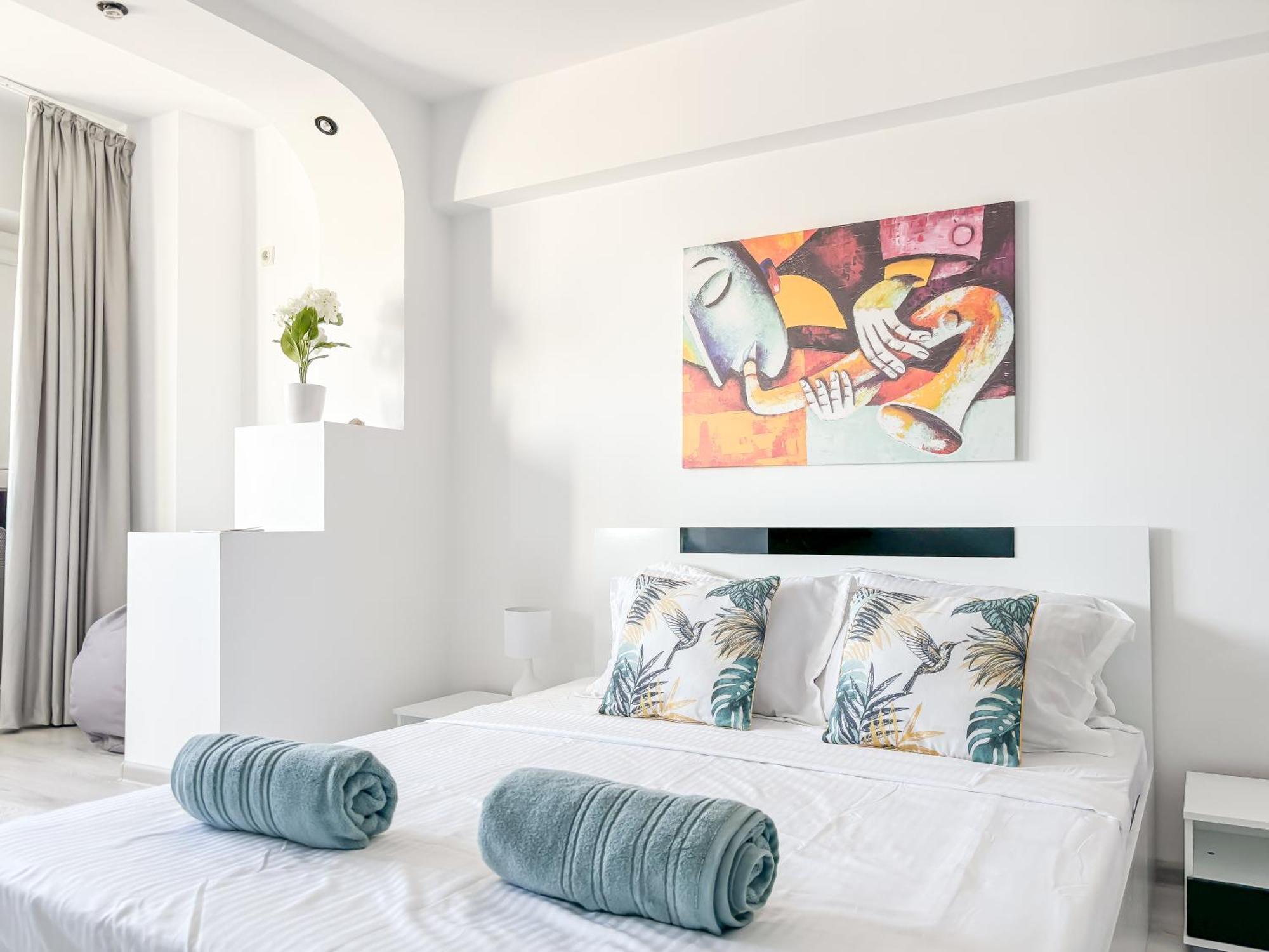 Apartament Chic & Modern In Center Bucureşti