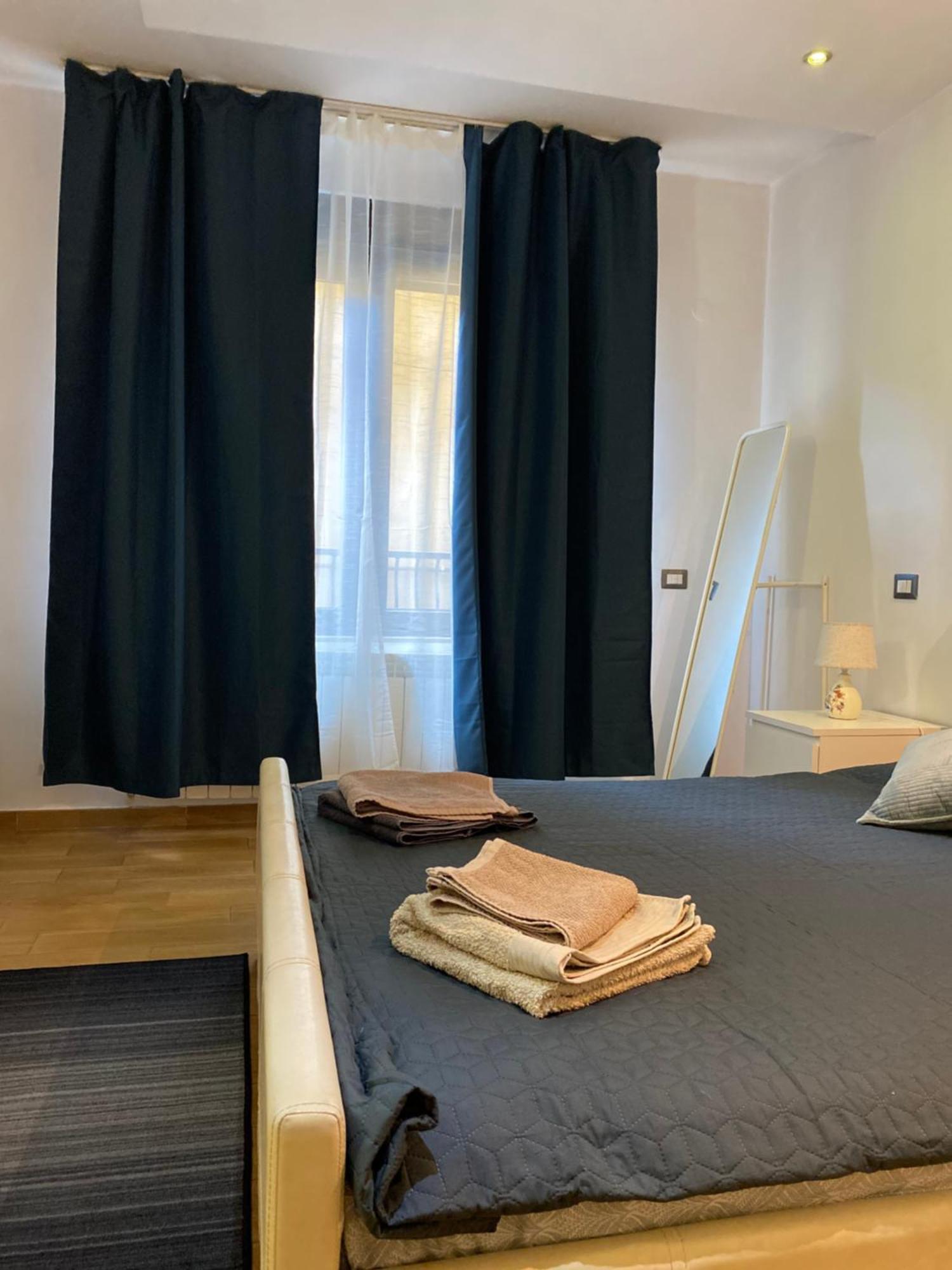 Royal Unirii-2 Bdr Apartament *