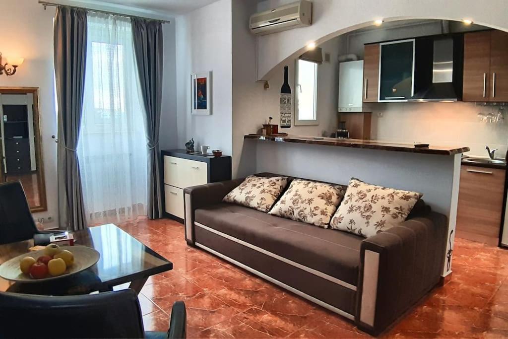 Apartamento Cosy 1 Bed Flat Domenii, Herastrau, Elias, Veruvis Bucareste